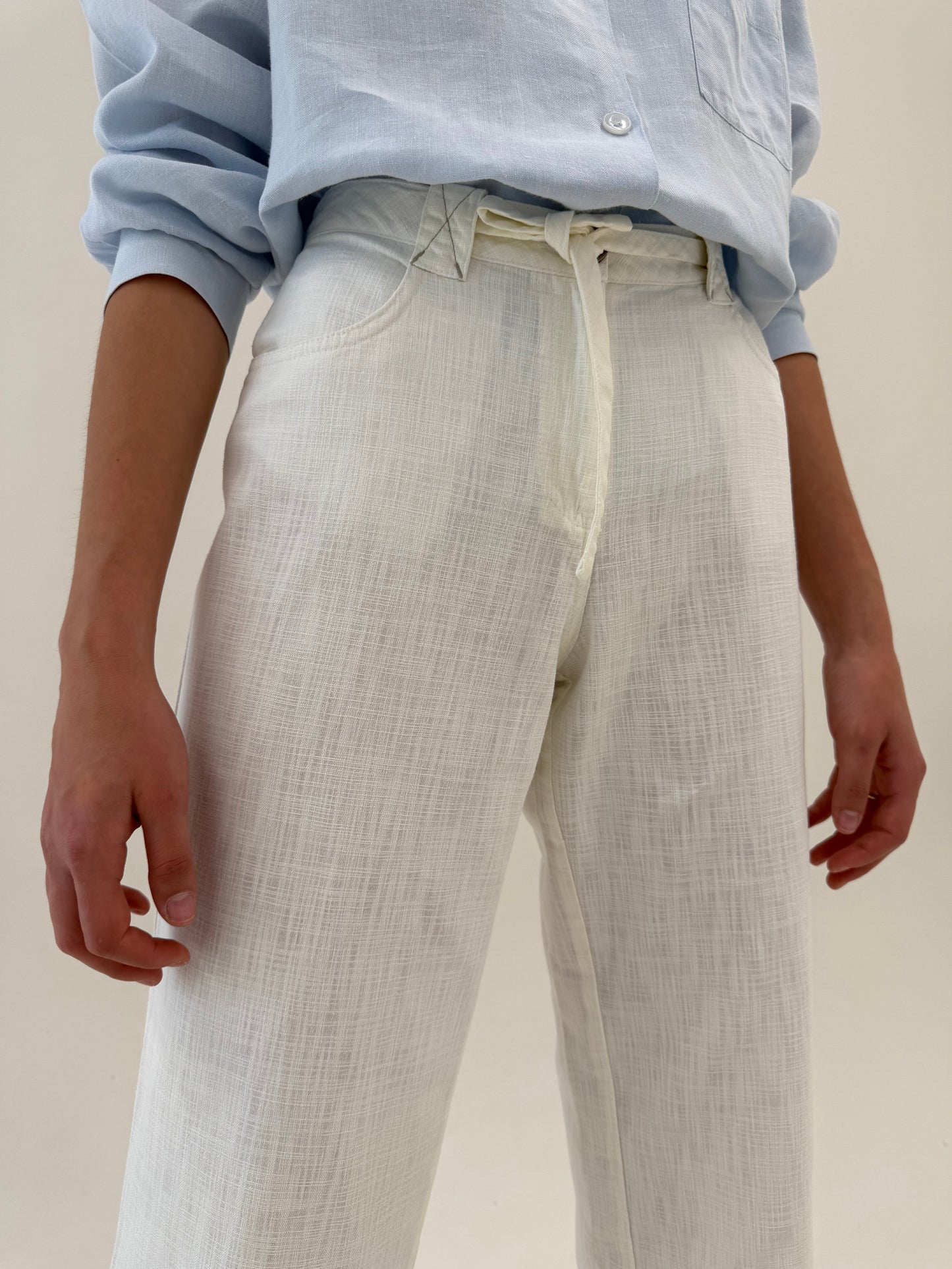Pantaloni off white din pânză de in și bumbac