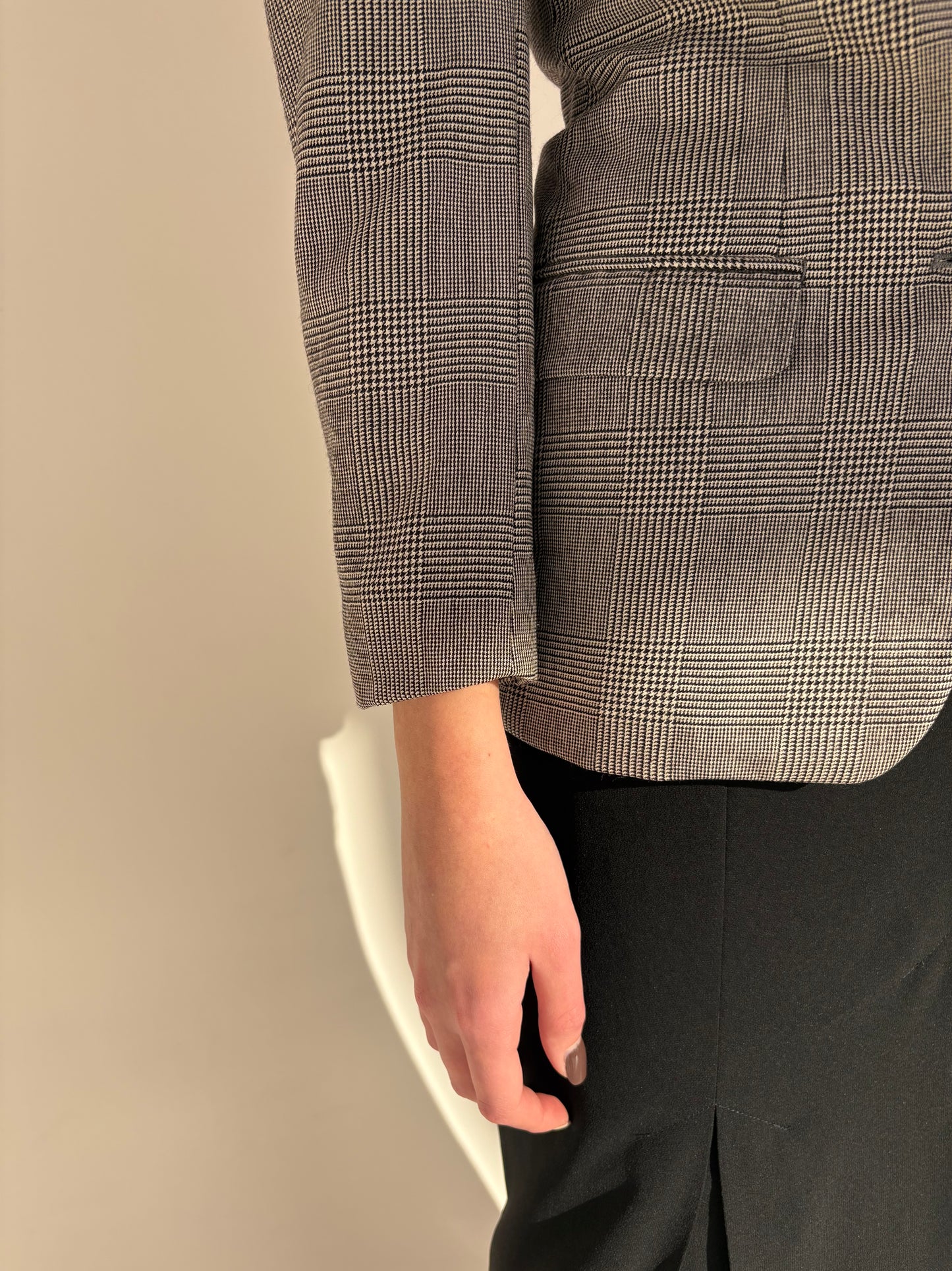 Sacou vintage cambrat italian din lana plină pura pied de coq alb-negru