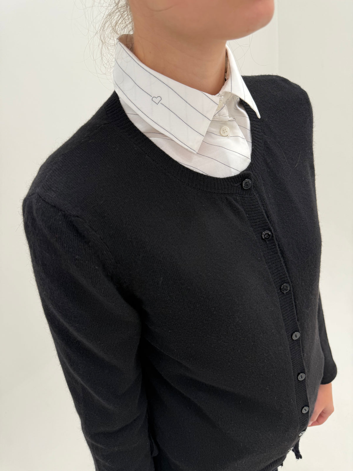 Cardigan Red Valentino din lana merino extrafina cu detalii chic
