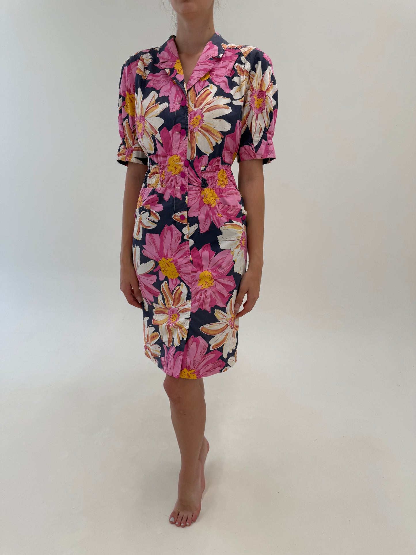 Rochie italiană din in cu print floral în croi cambrat cu talie ultra înaltă elastică
