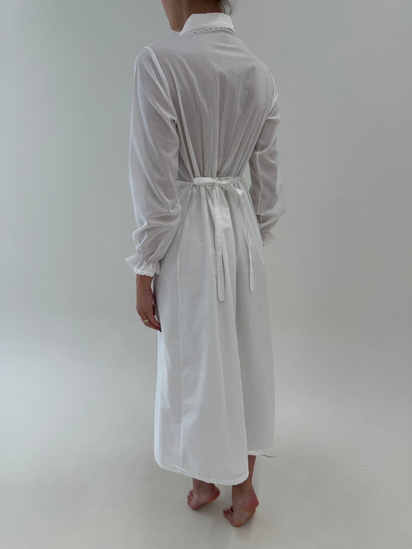 Rochie maxi din cea mai fină panzica de bumbac cu broderie albastru ciel
