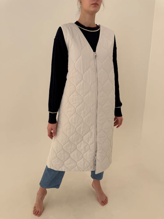 Vestă off white COS de primăvară din matlase subțire