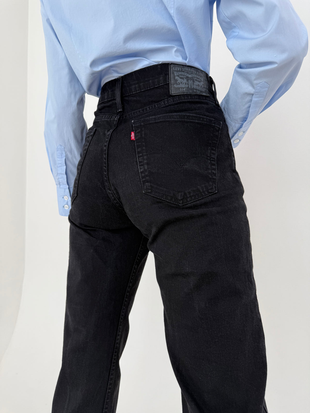 Jeans Levi’s petite negri din bumbac gros ultra confort