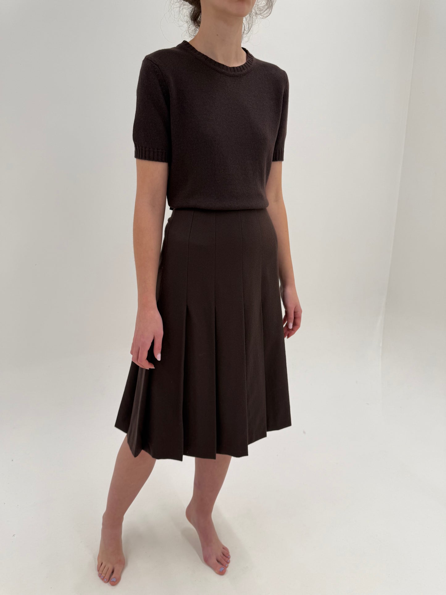 Fustă plisată dark ciocolate brown din lana plină virgină extrafina