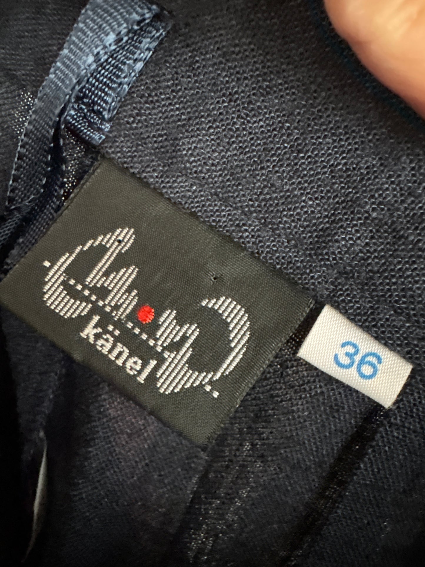 Pantaloni din pânză cu talie ultra înaltă și pense Navy blue și solduri generoase