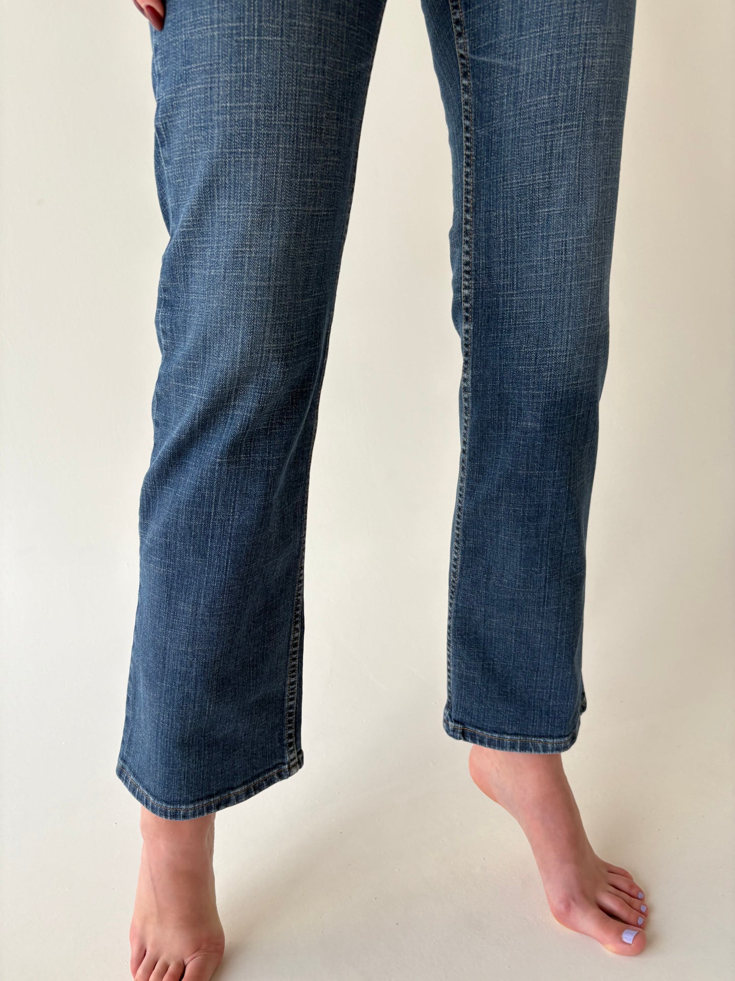 Jeans premium bootcut modelatori darker wash