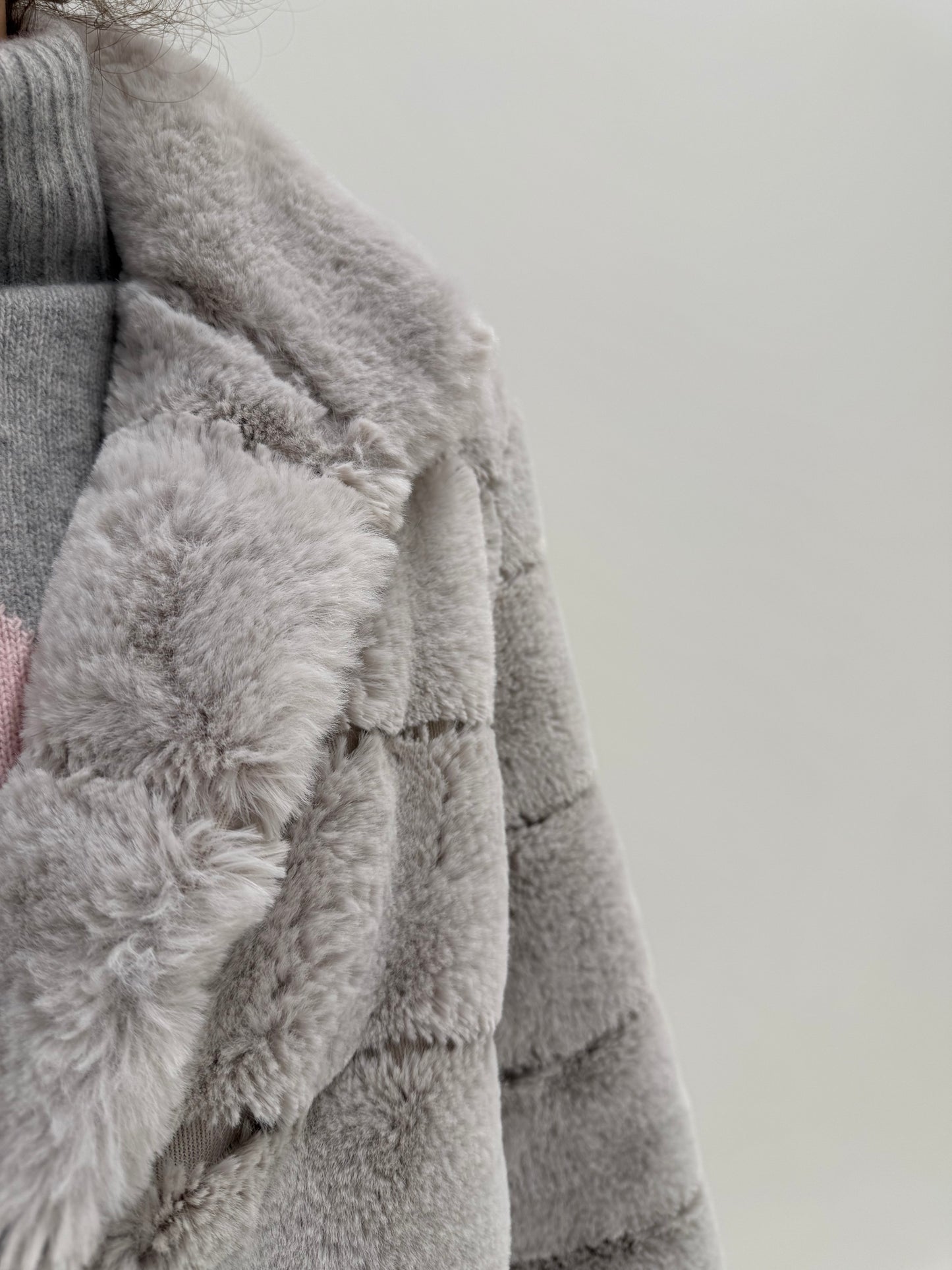 Blană eco silver gray italiană de la zi la seară