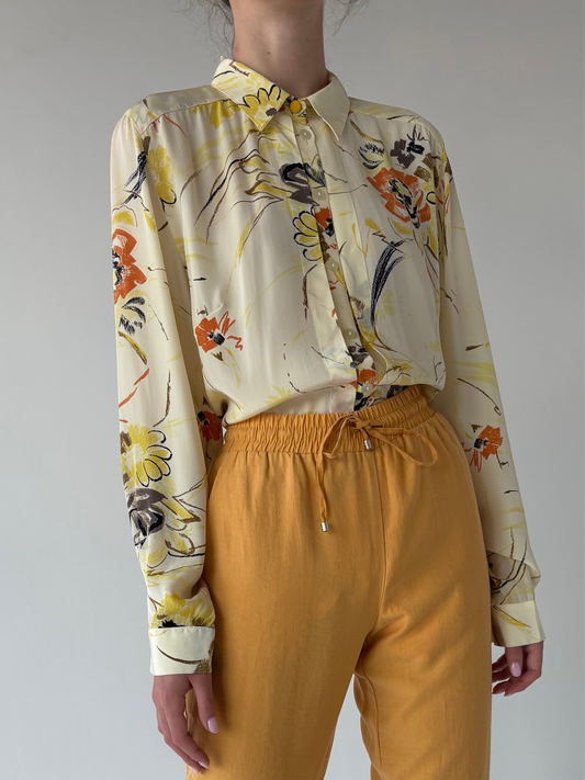 Cămașa vintage vaporoasă butter yellow cu print floral stilizat