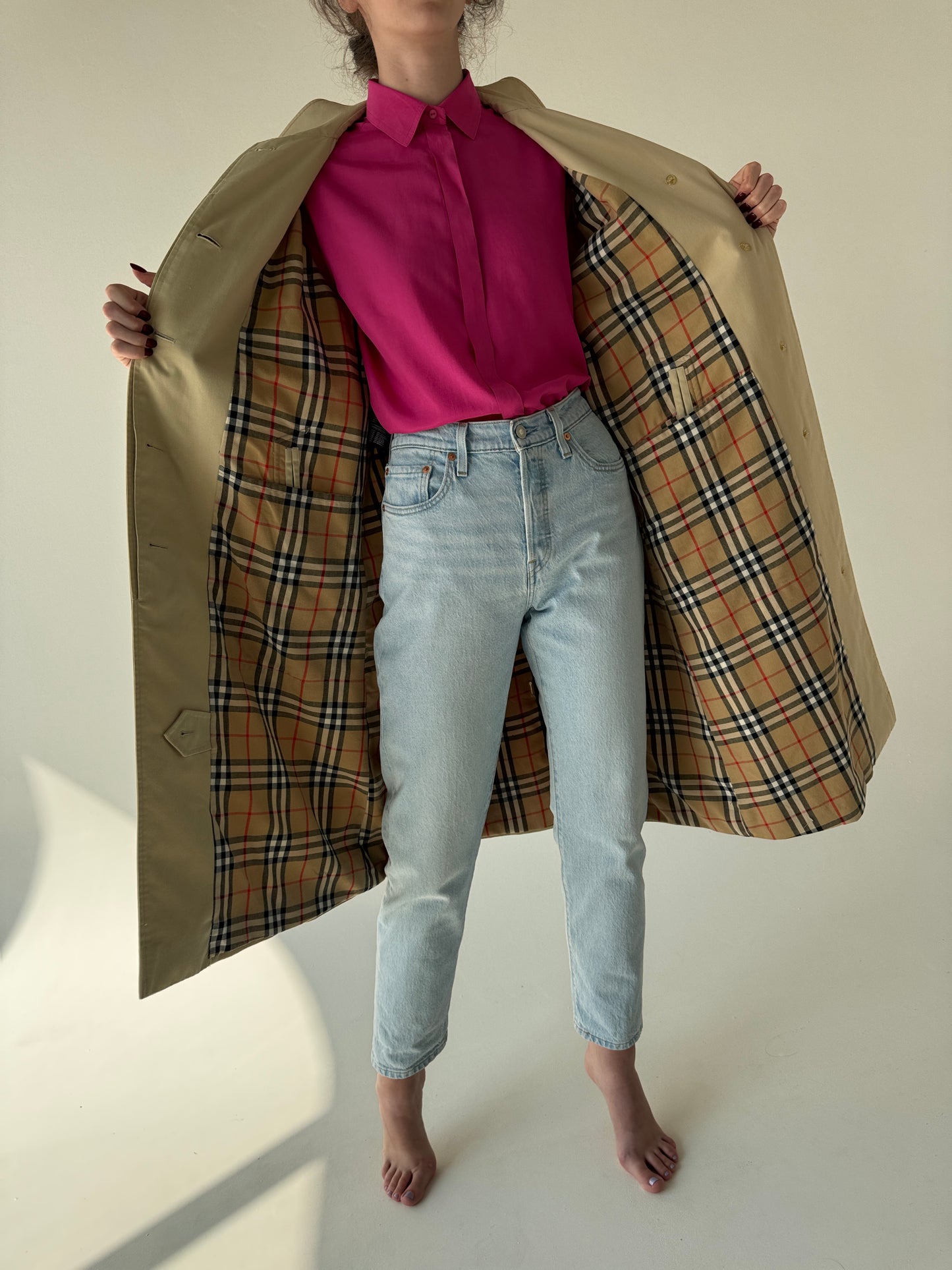 Trench vintage Burberry camel impermeabil cu talie marcată reglabilă