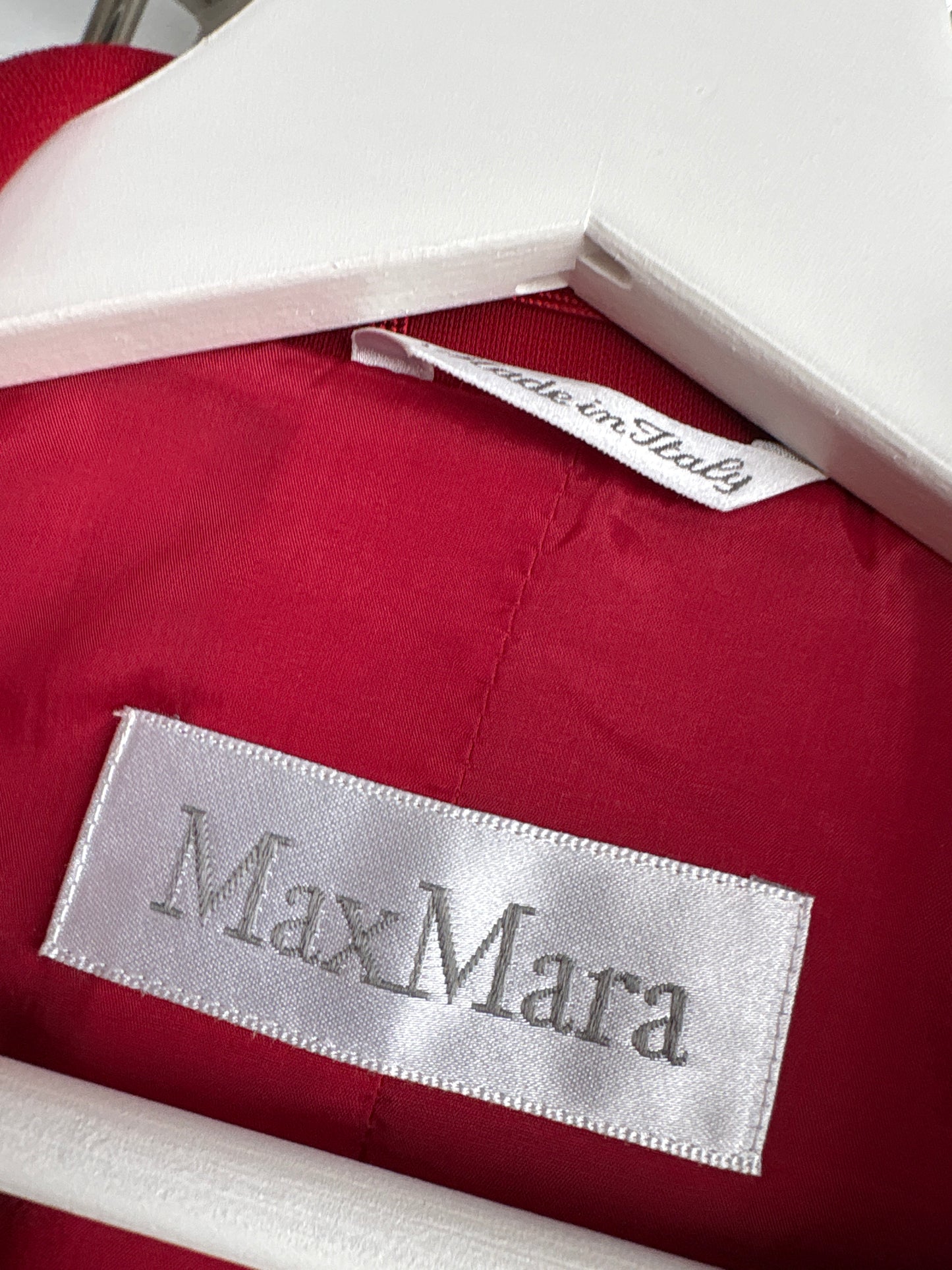 Sacou Max Mara ușor cambrat cu închidere tip smoking de sezon cald