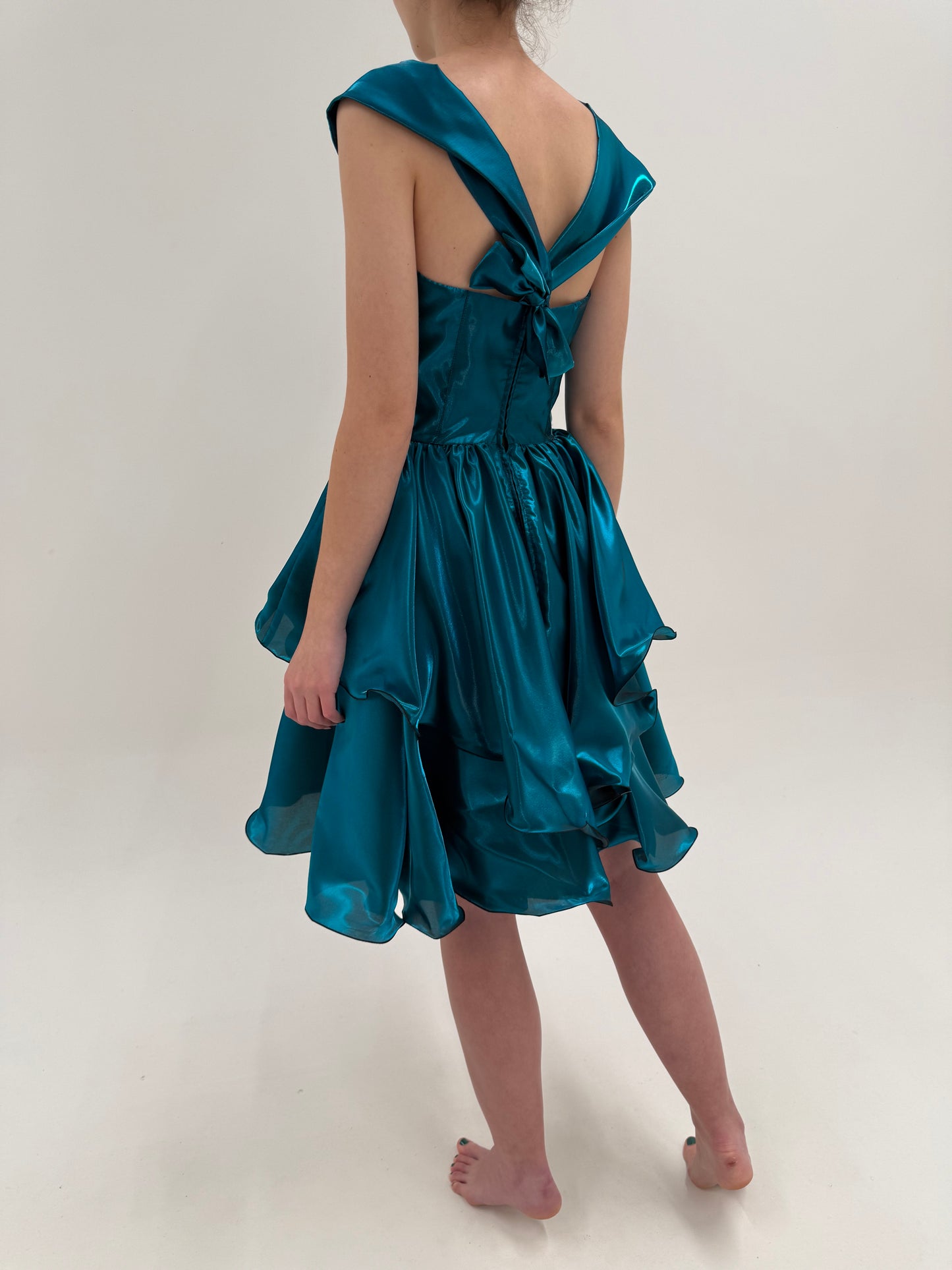 Rochie Old vintage anii 80 din liquid satin cu corset