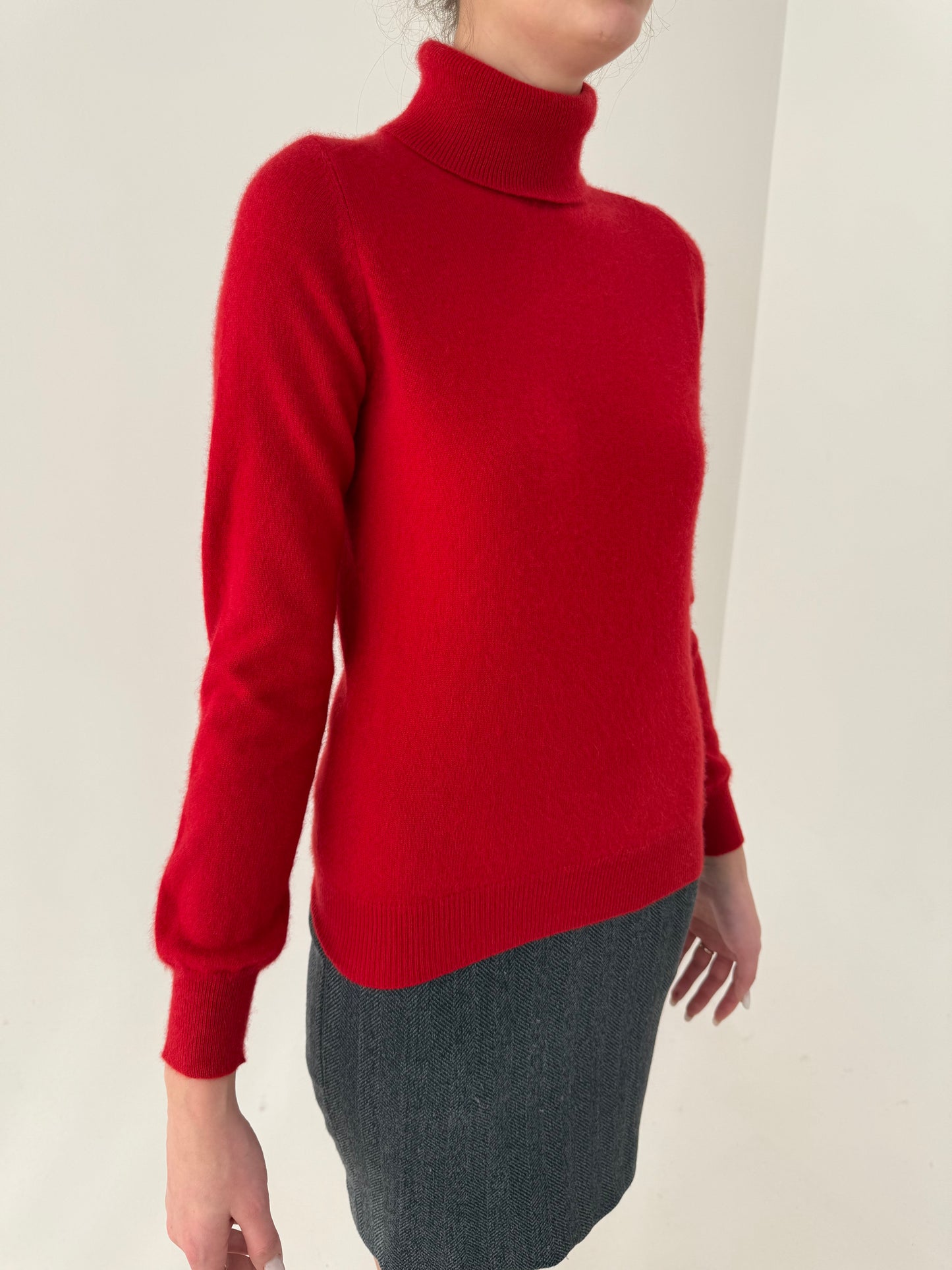 Maleta roșu tare din cașmir cu manșete îngustate