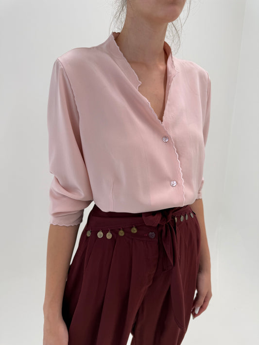 Cămașa vintage din mătase naturală powder Pink cu tivuri brodate