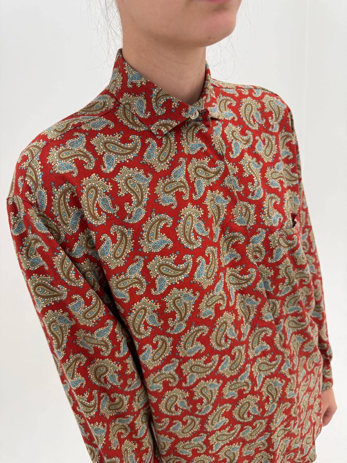 Cămașa vintage dark cherry red cu print paisley din vascoza moale groasă