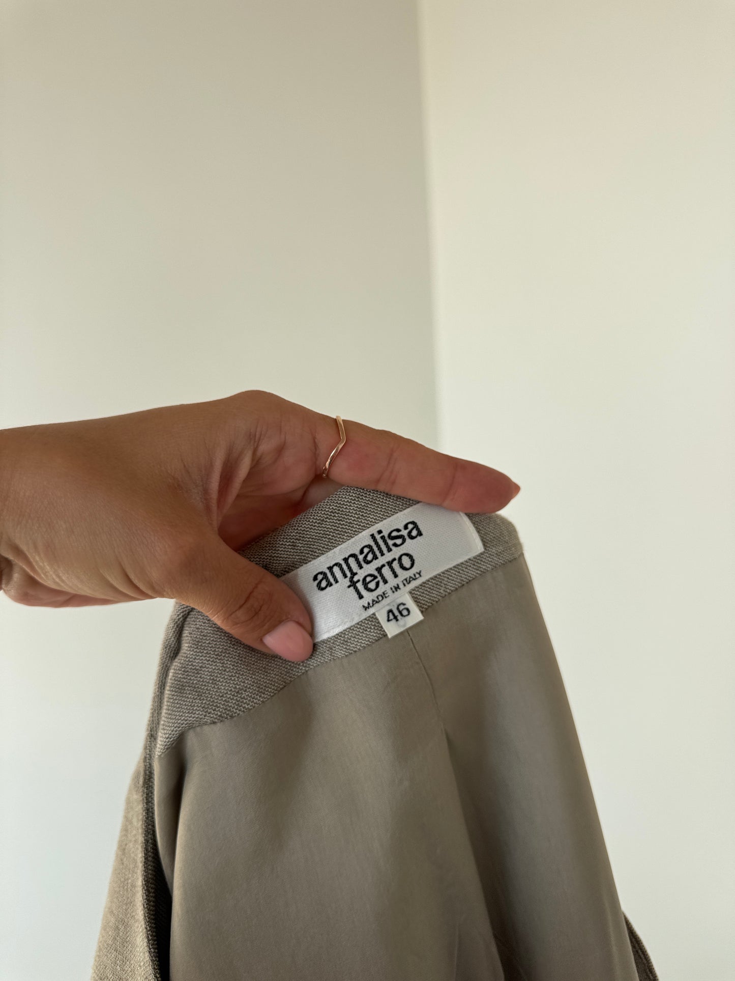 Sacou luxury italian din lana extrafina cu mătase naturală în croi retro modern