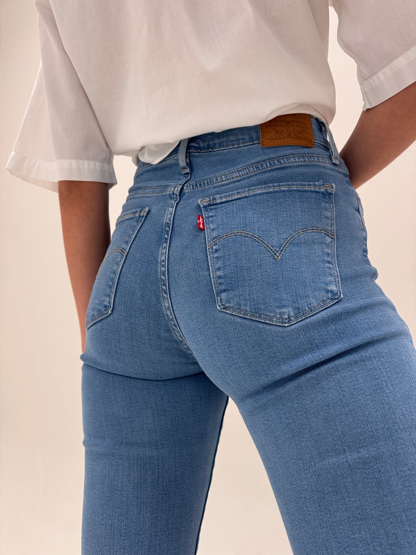Jeans Levi’s 724 premium high rise ultra tall straight ultra confort classic wash