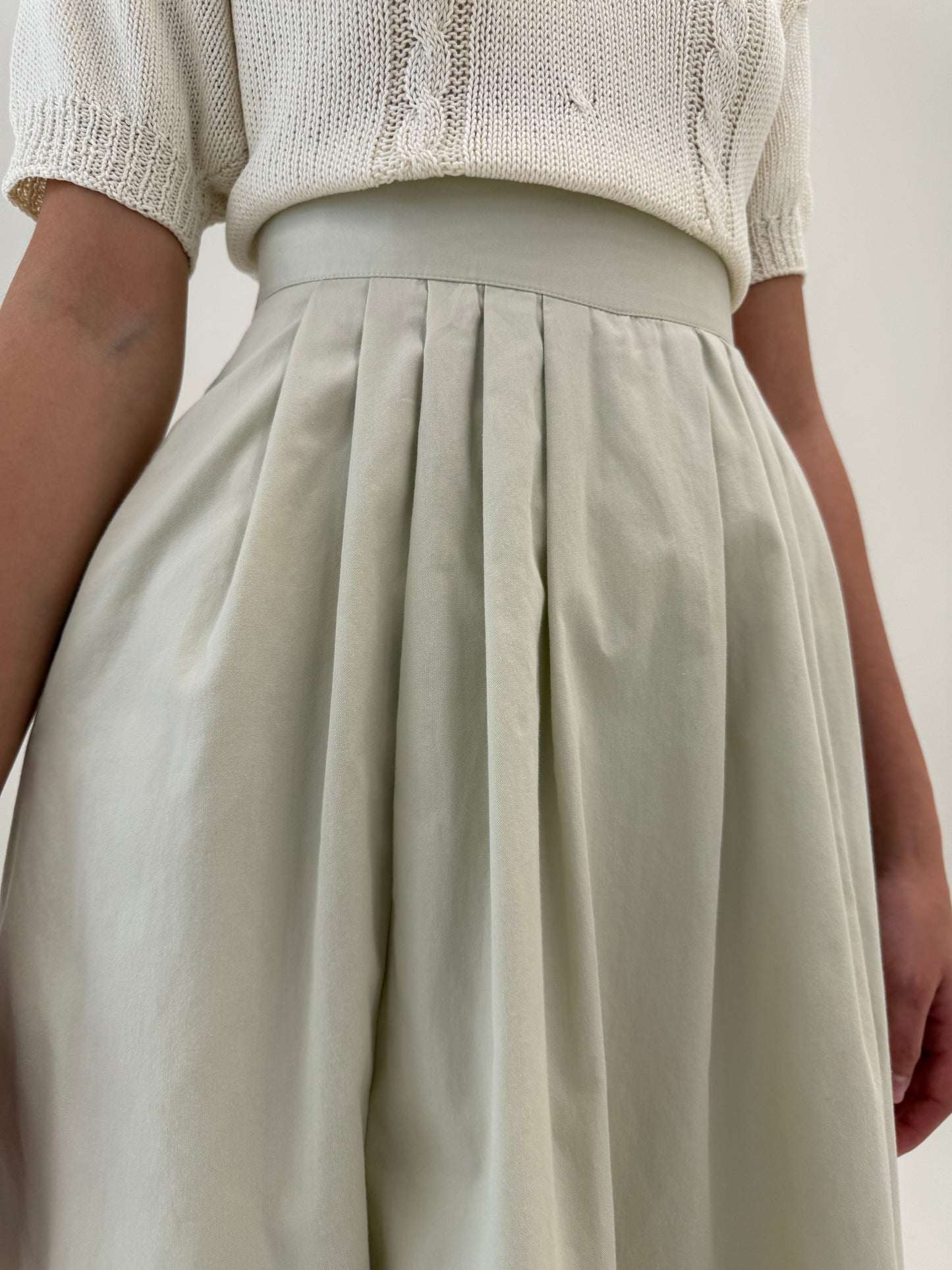 Fustă vintage midi lung cu buzunare very light green din bumbac premium