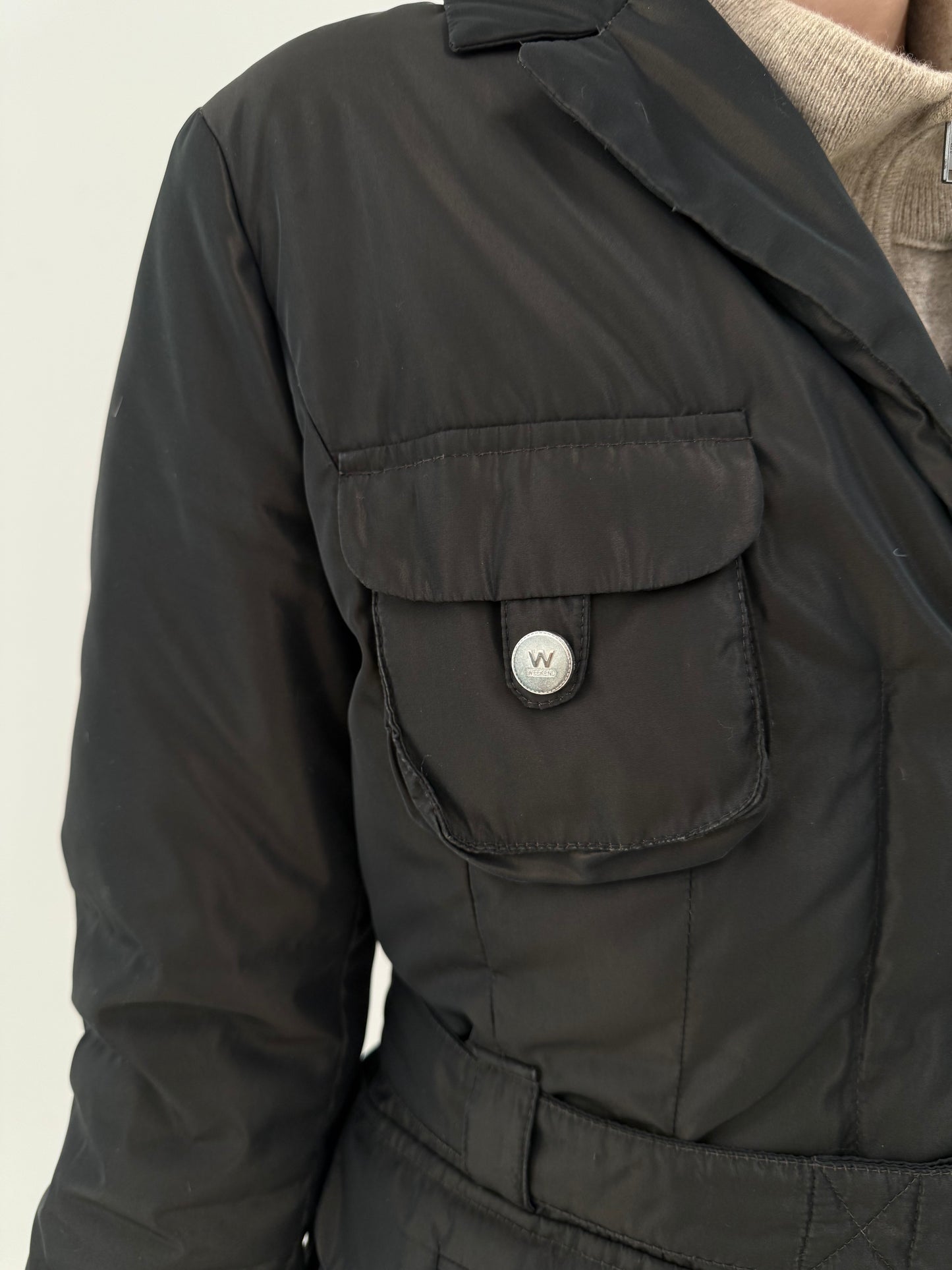 Geacă subțire Max Mara cu talie marcată reglabilă din material impermeabil