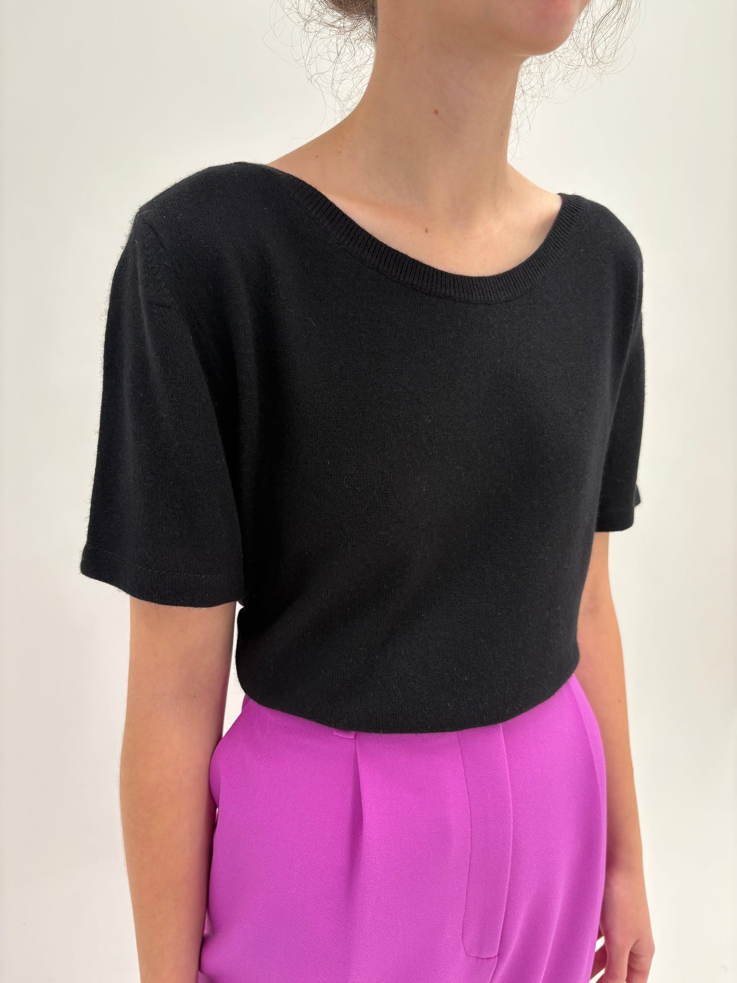 Top negru din cașmir și mătase naturală