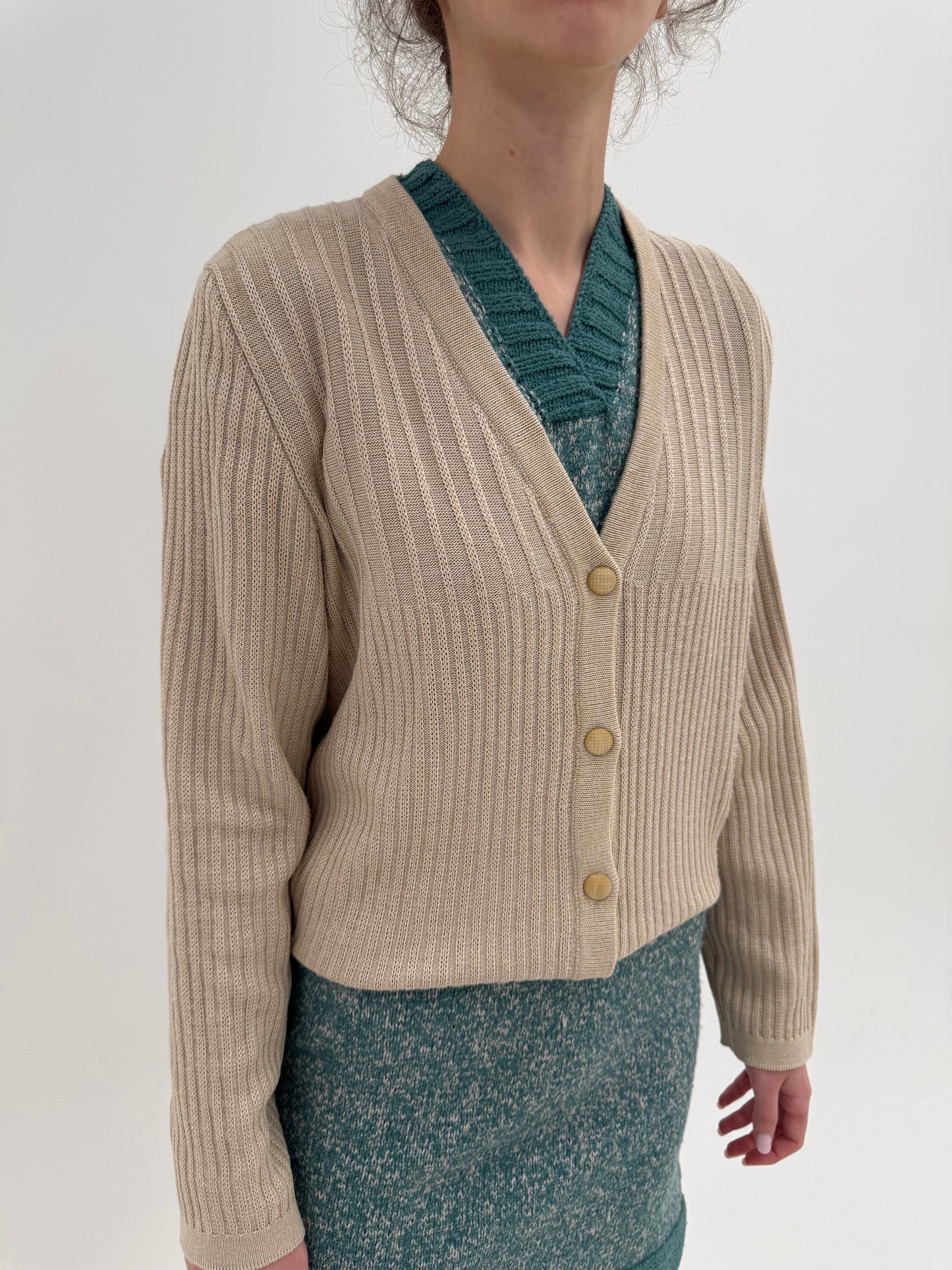 Cardigan vintage light nude din lana extrafina cu bumbac