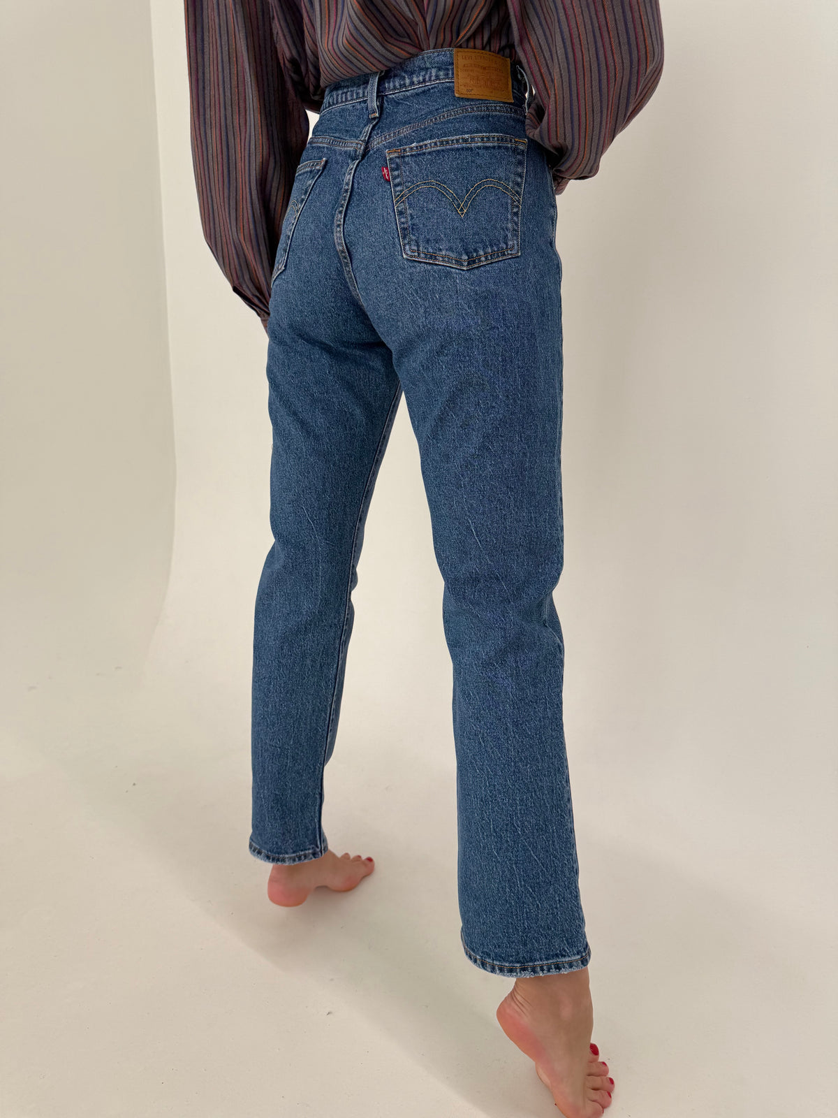 Jeans Levi’s 501 classic wash din bumbac gros confort