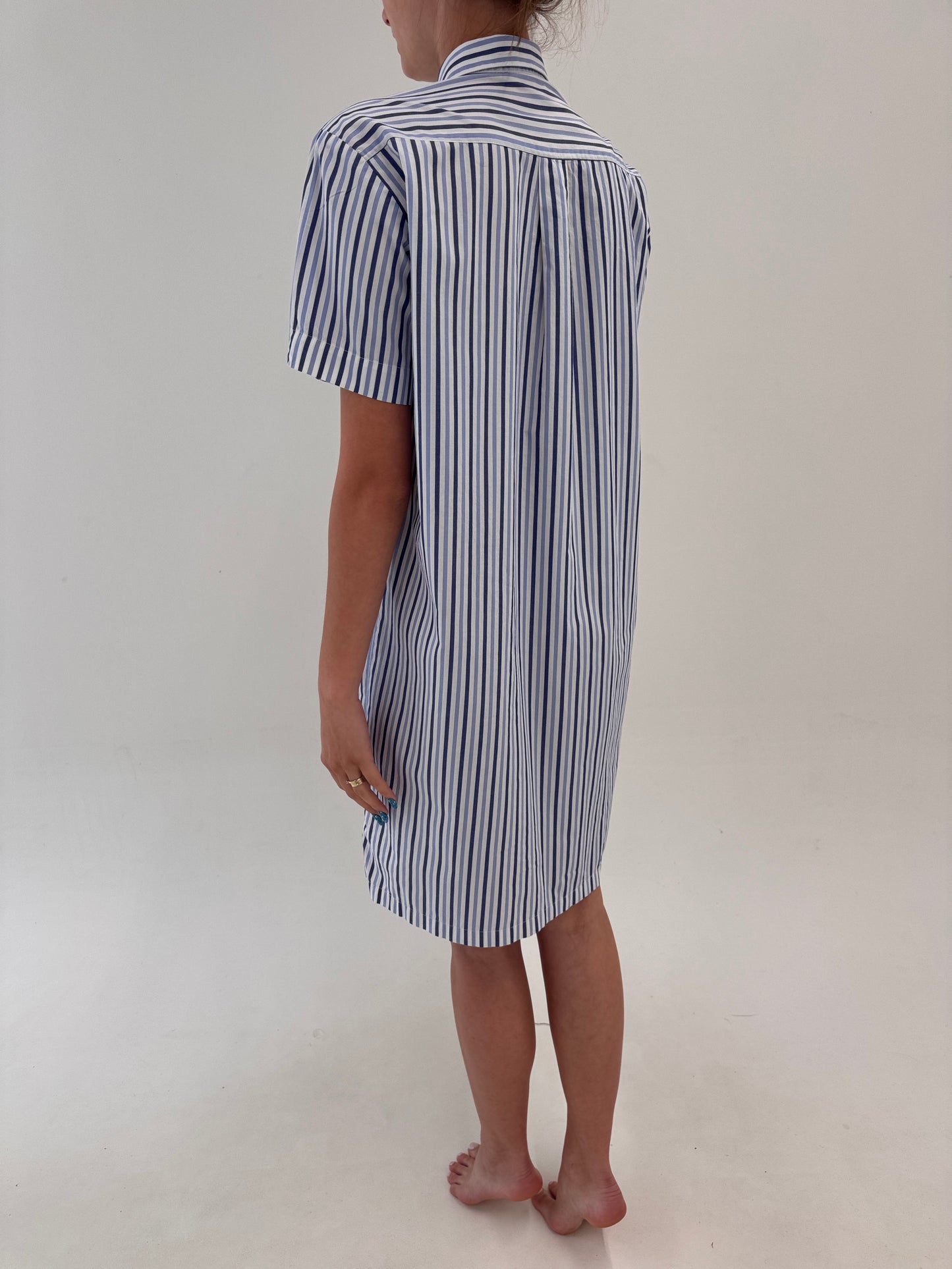 Rochia de designer italian în dungi din poplin excepțional de bumbac