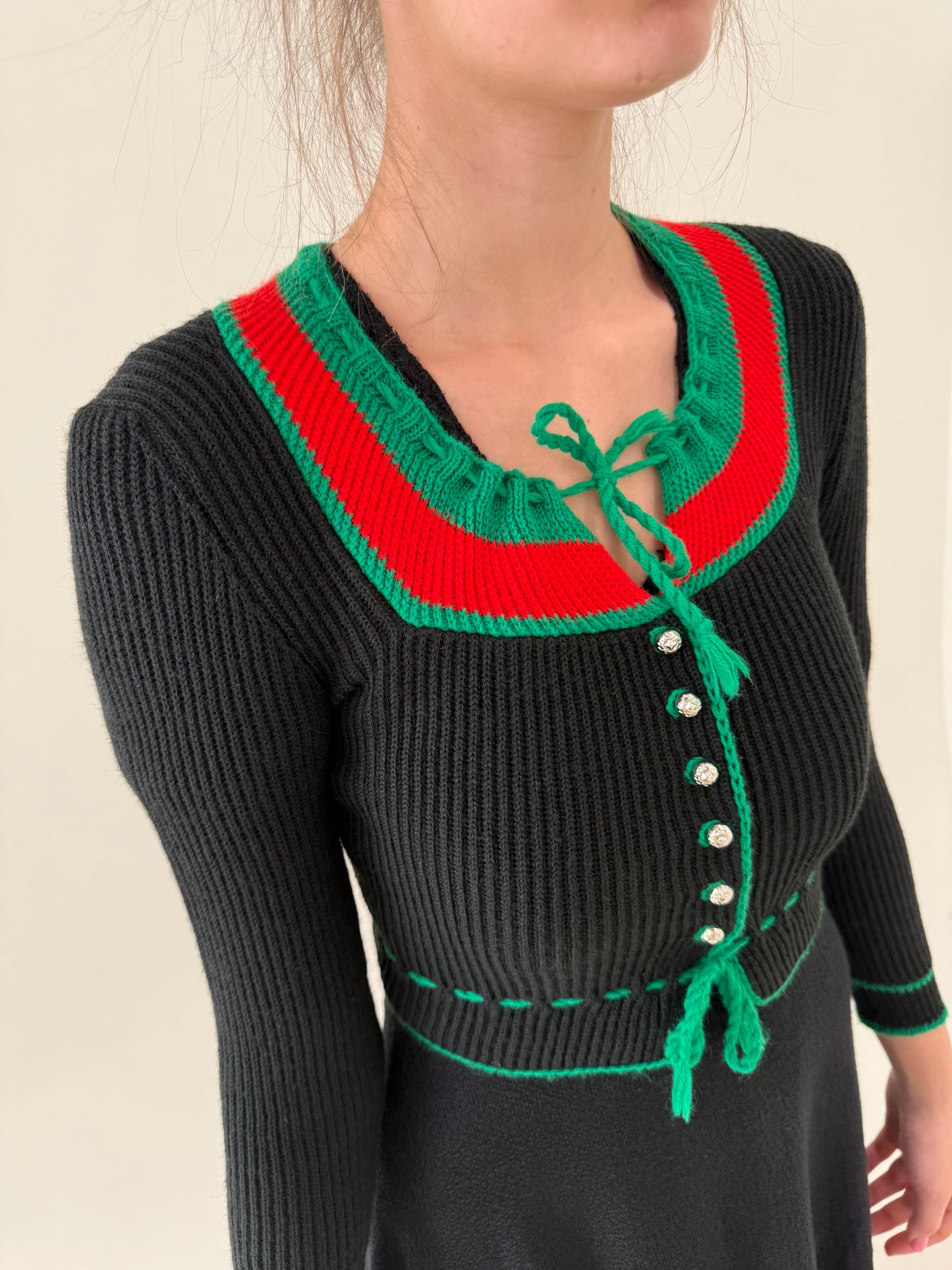 Cardigan tip jachetă cropped vintage din lana subțire extrafina