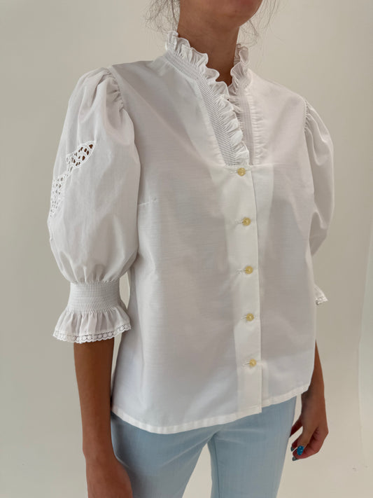 Cămașa vintage cu mâneci bufante din bumbac premium cu broderie anglaise