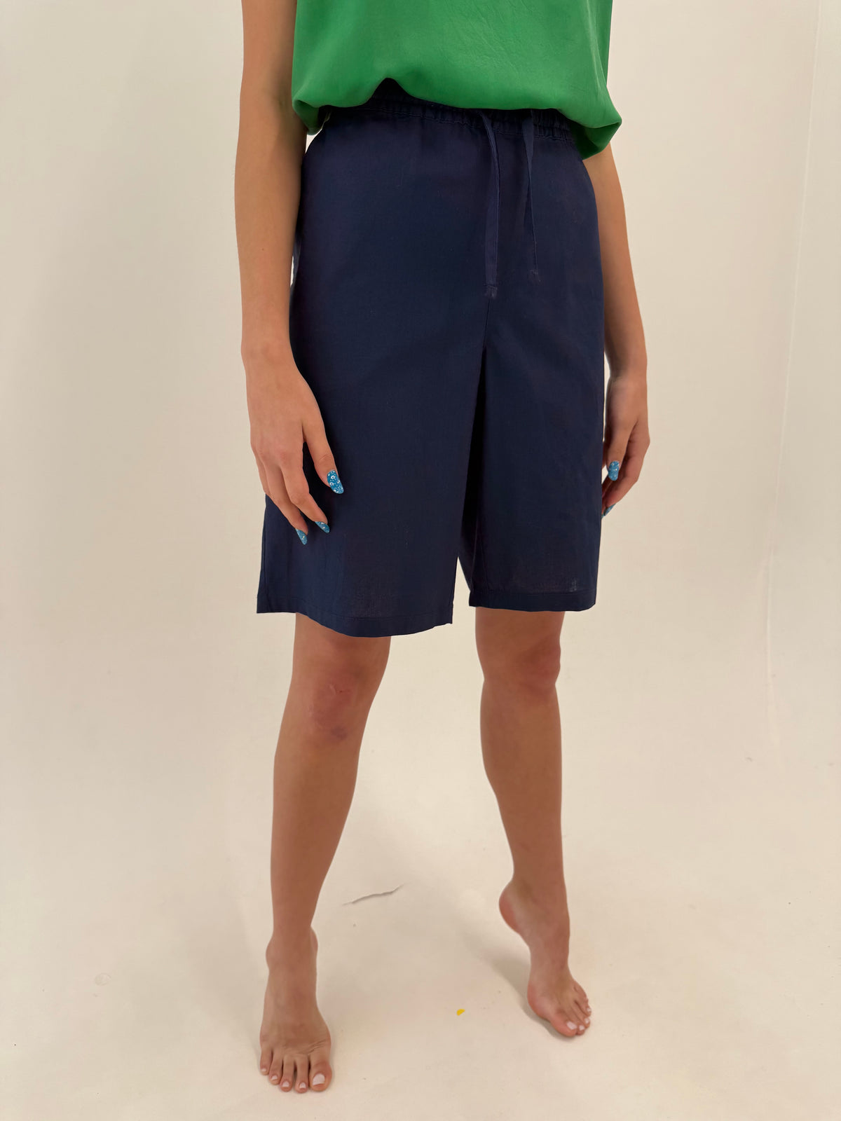 Pantaloni din in Navy blue cu talie ultra înaltă reglabilă foarte generoasă