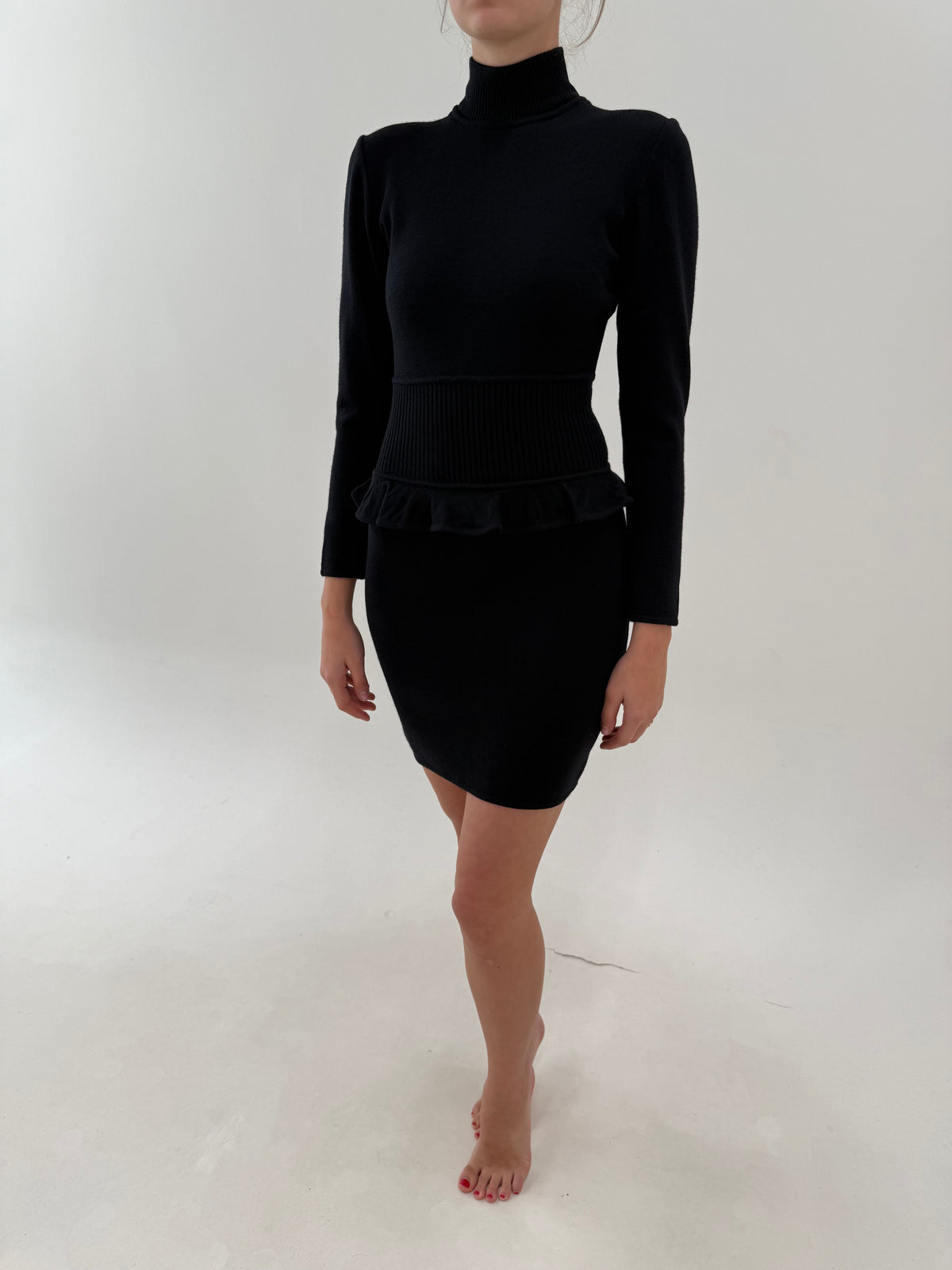 LBD vintage italiană din tricot excepțional de lana extrafina cu efect de peplum
