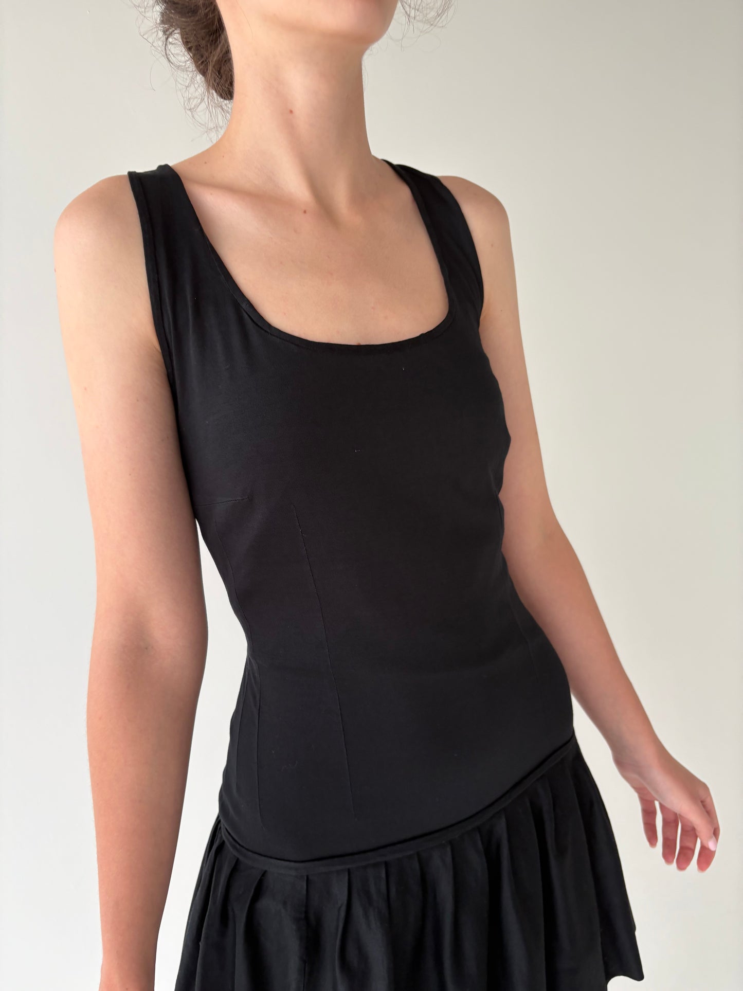LBD vintage de la zi la seară din bumbac modelator și volane