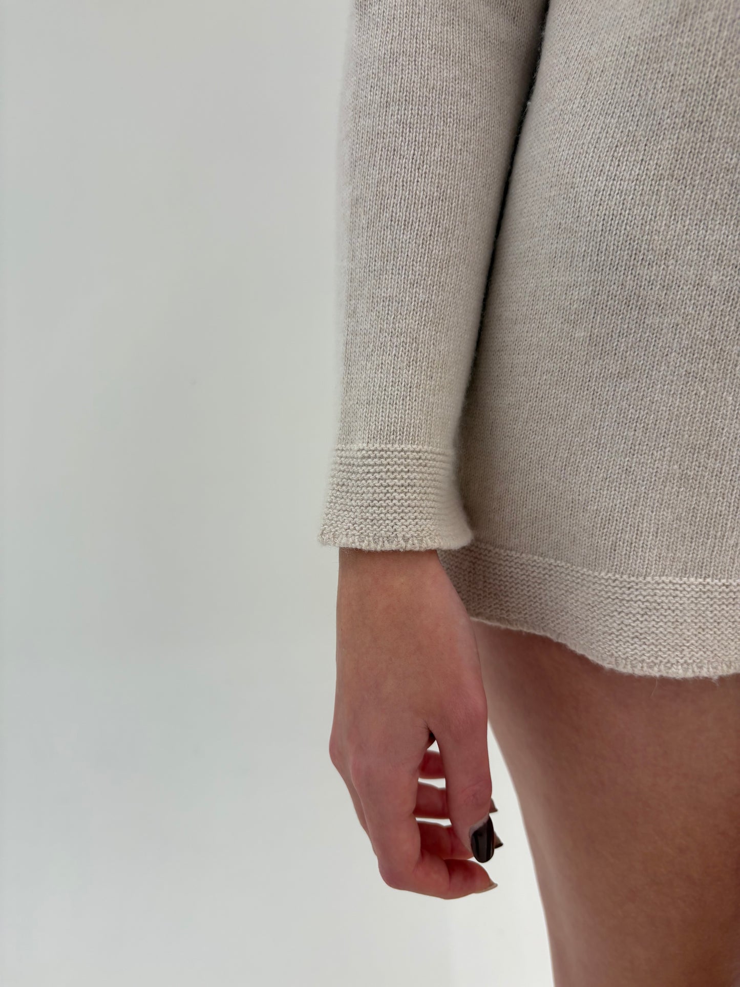 Maleta off white cu guler sal din lana merino extrafina