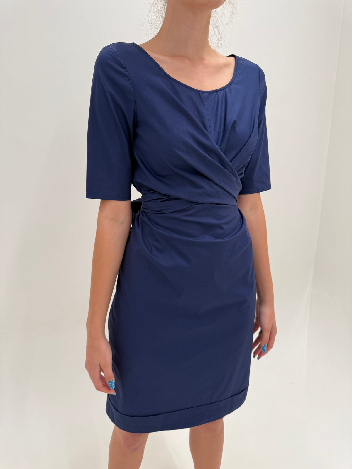 Rochie gama Max Mara în croi ultra chic cambrata reglabilă și fronsata