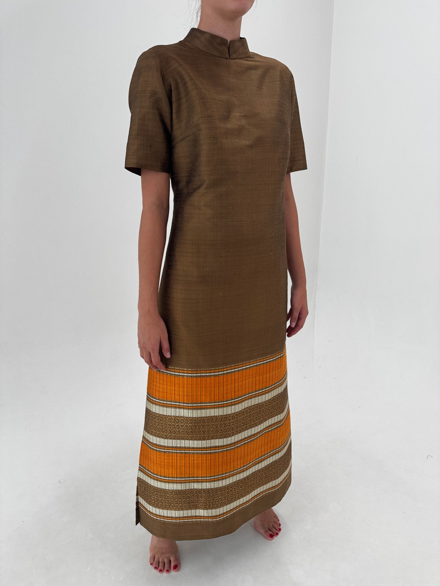 Rochie vintage maxi old vintage final de ani 60 din mătase thailandeză groasa țesută manual