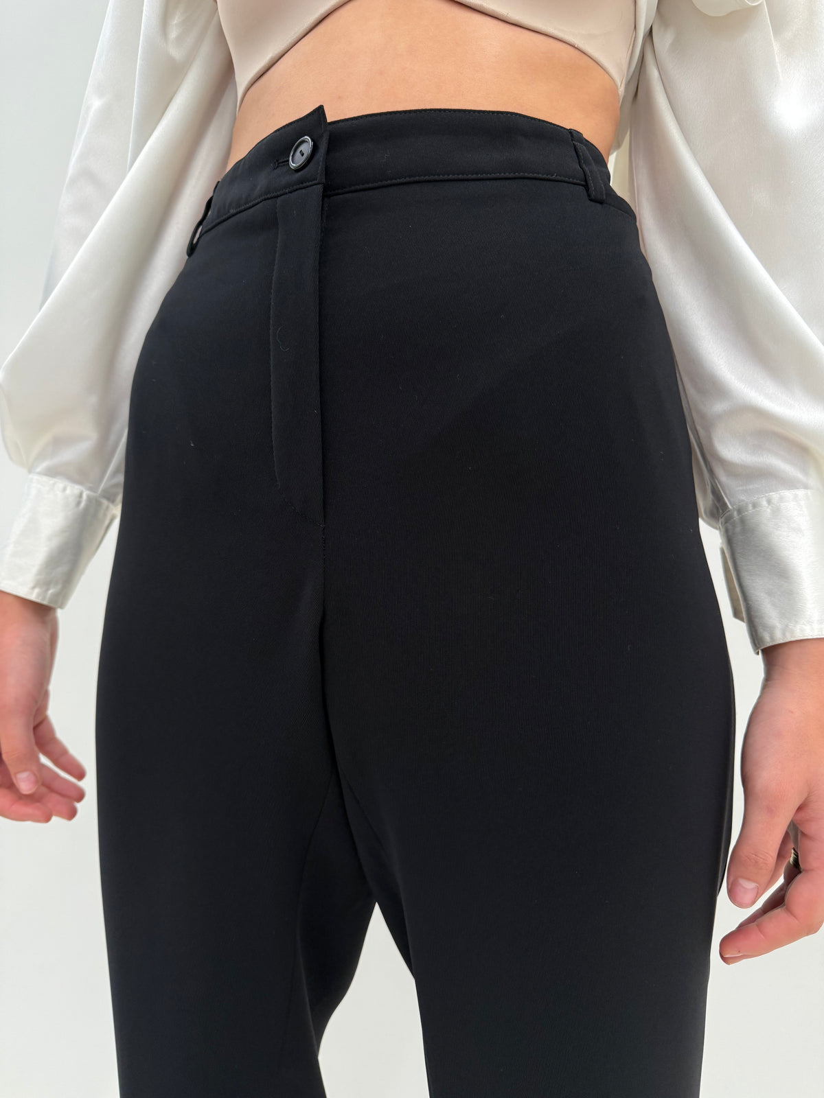 Pantaloni de brand premium negri clasici tall din stofita