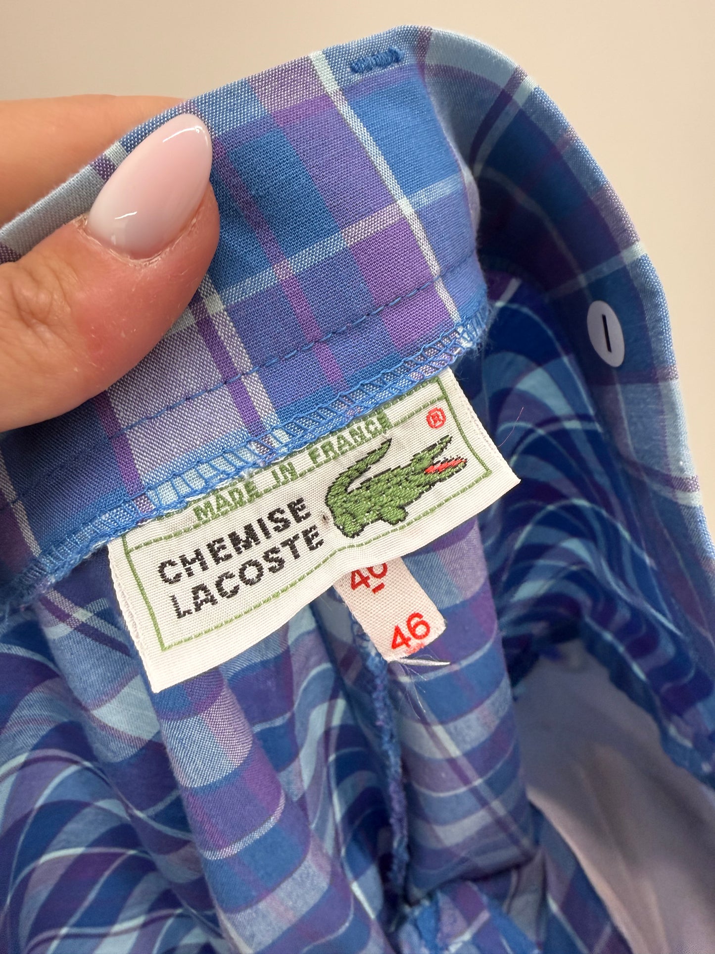 Pantaloni vintage Lacoste în carouri cu pense și talie ultra înaltă