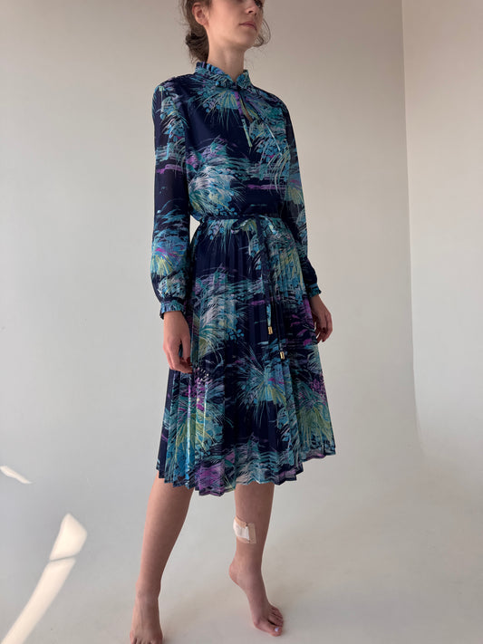 Rochie Old vintage ani 70 târzii în nuanțe superbe
