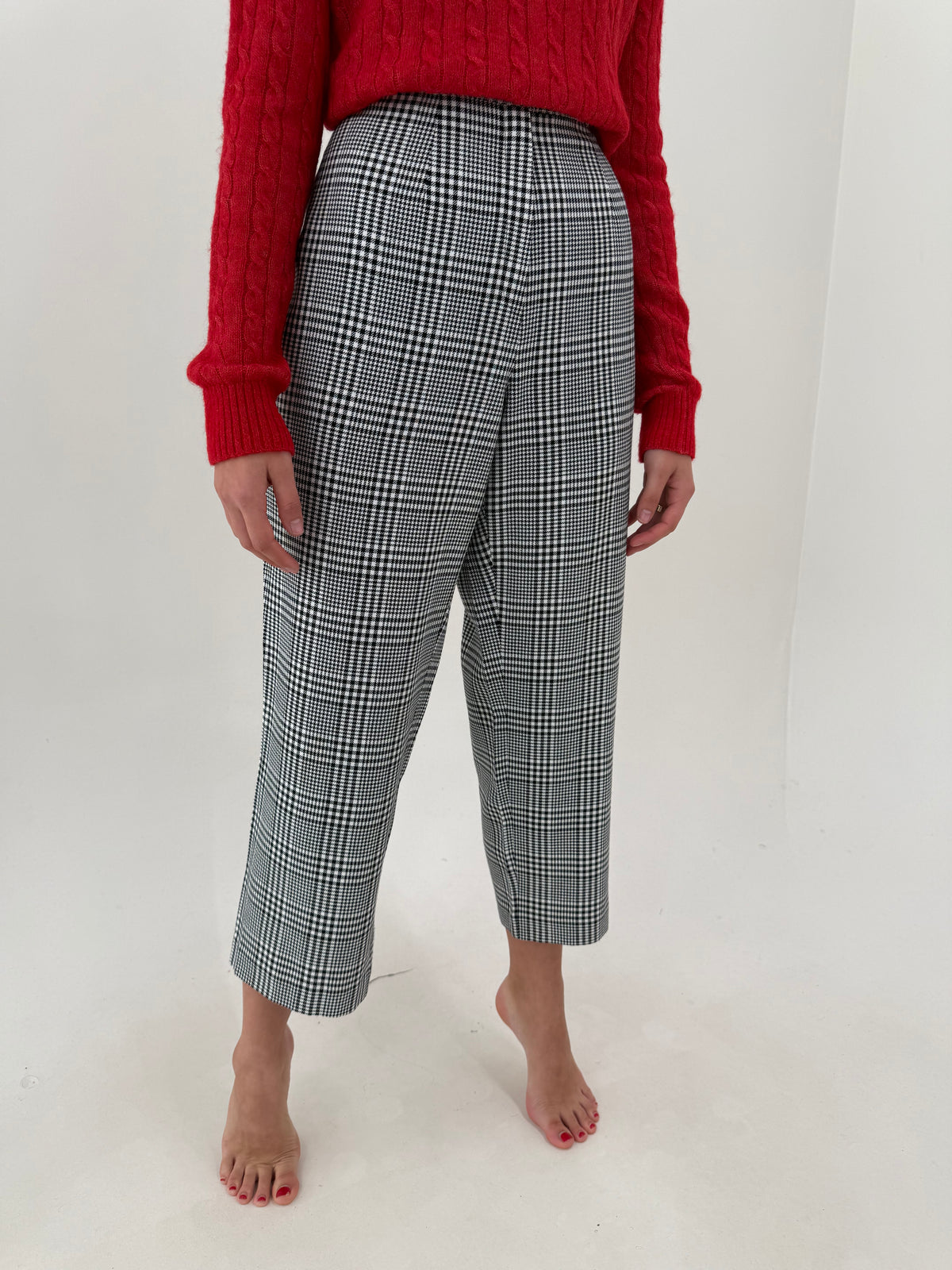 Pantaloni în carouri alb negru din stofita cu talie ultra înaltă marcată