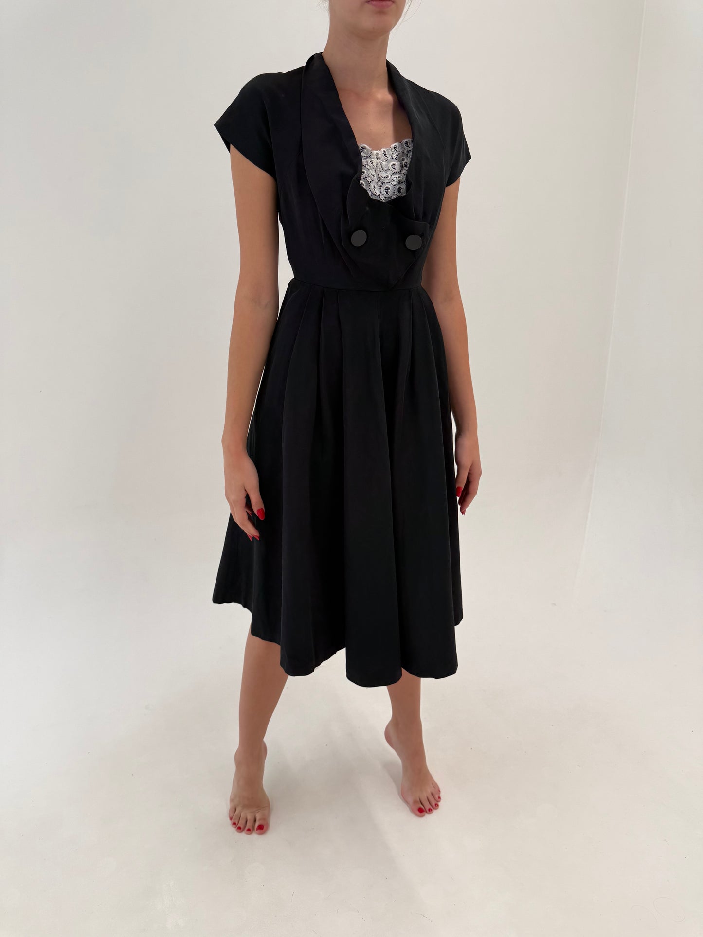 LBD old vintage 1958–1965 New Look din faille cu dantela macrame