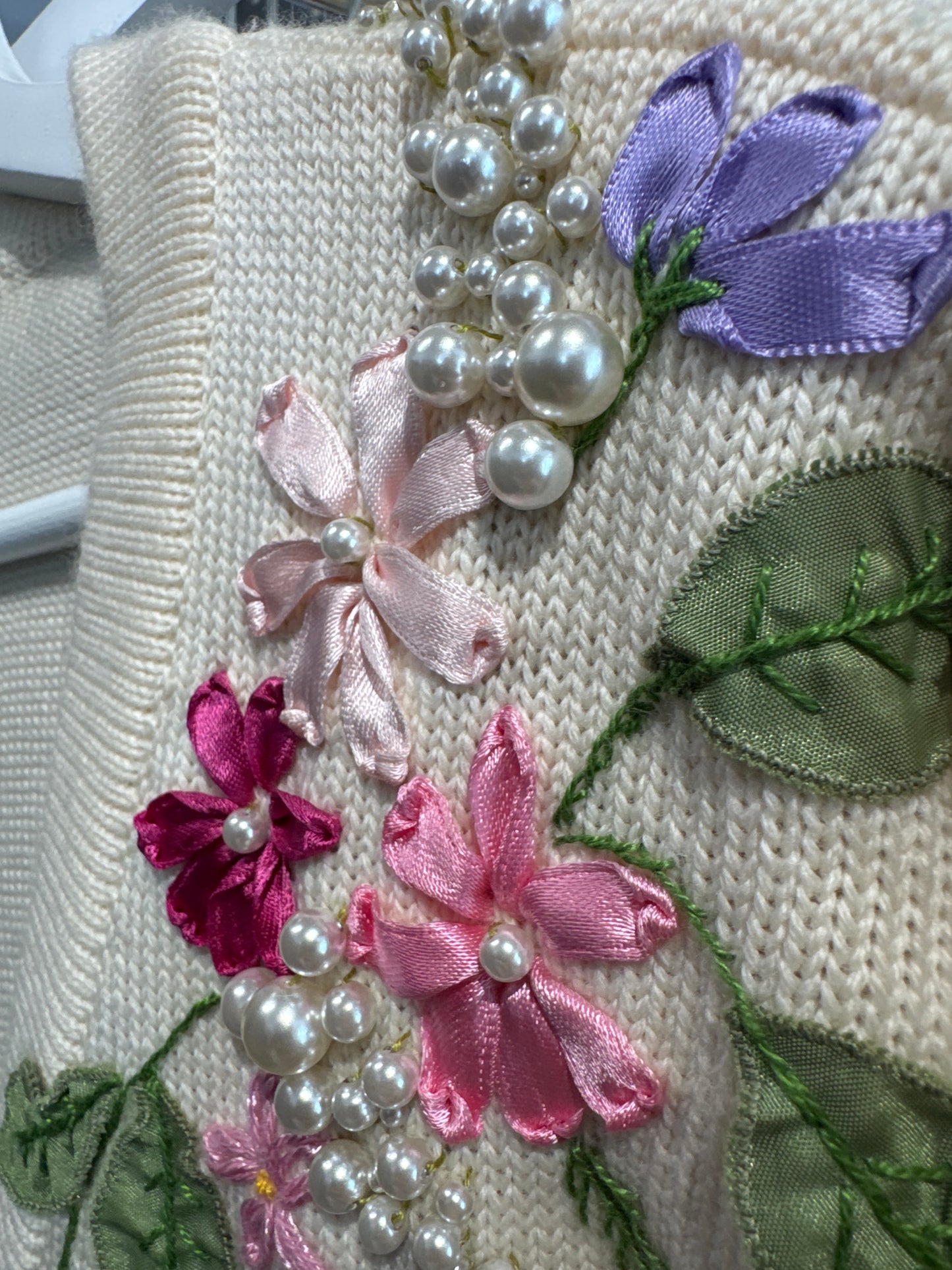 Cardigan vintage bijuterie cu aplicații manuale 3D și broderie manuală