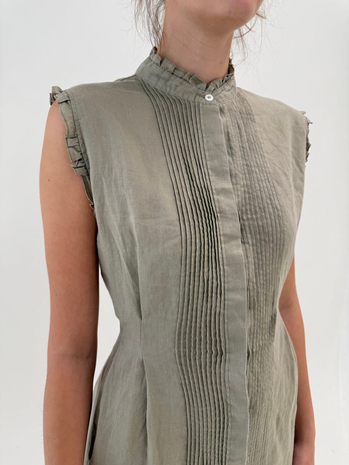 Rochie dusty Sage green italiana din in premium în croi extrem de chic