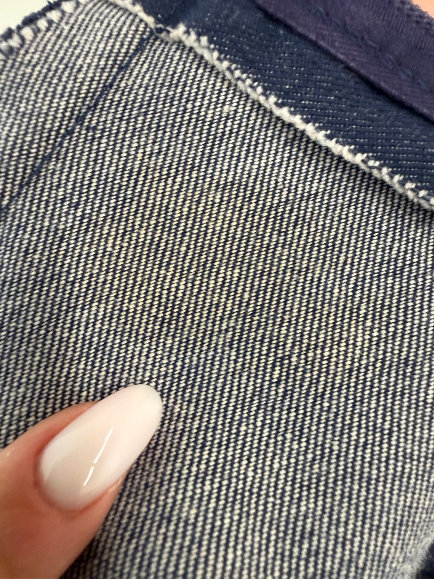Rochie vintage din jeans cu corsaj și talie marcată în croi A-line
