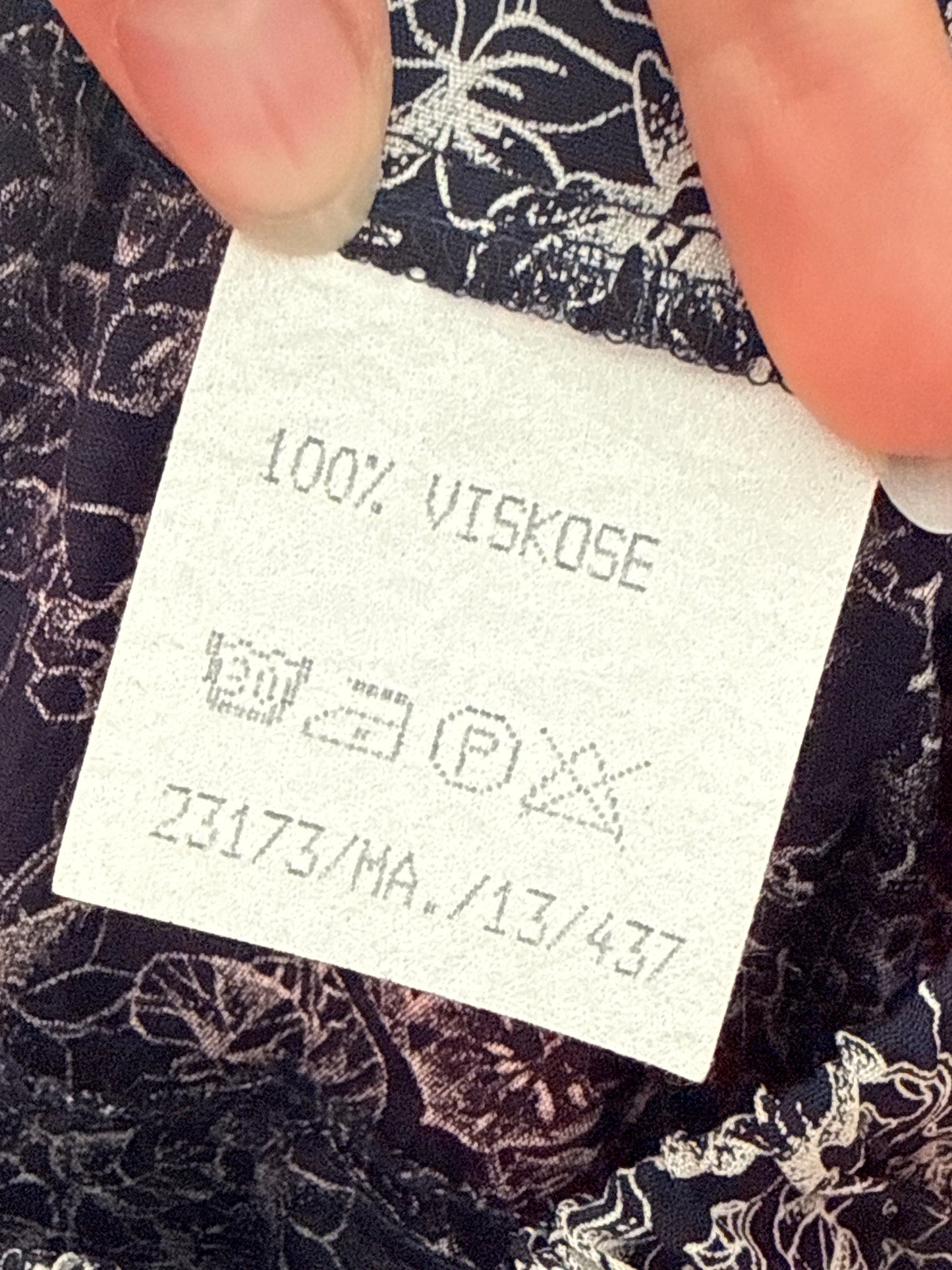 Fustă vintage Navy vaporoasă cu print delicat și talie foarte marcată