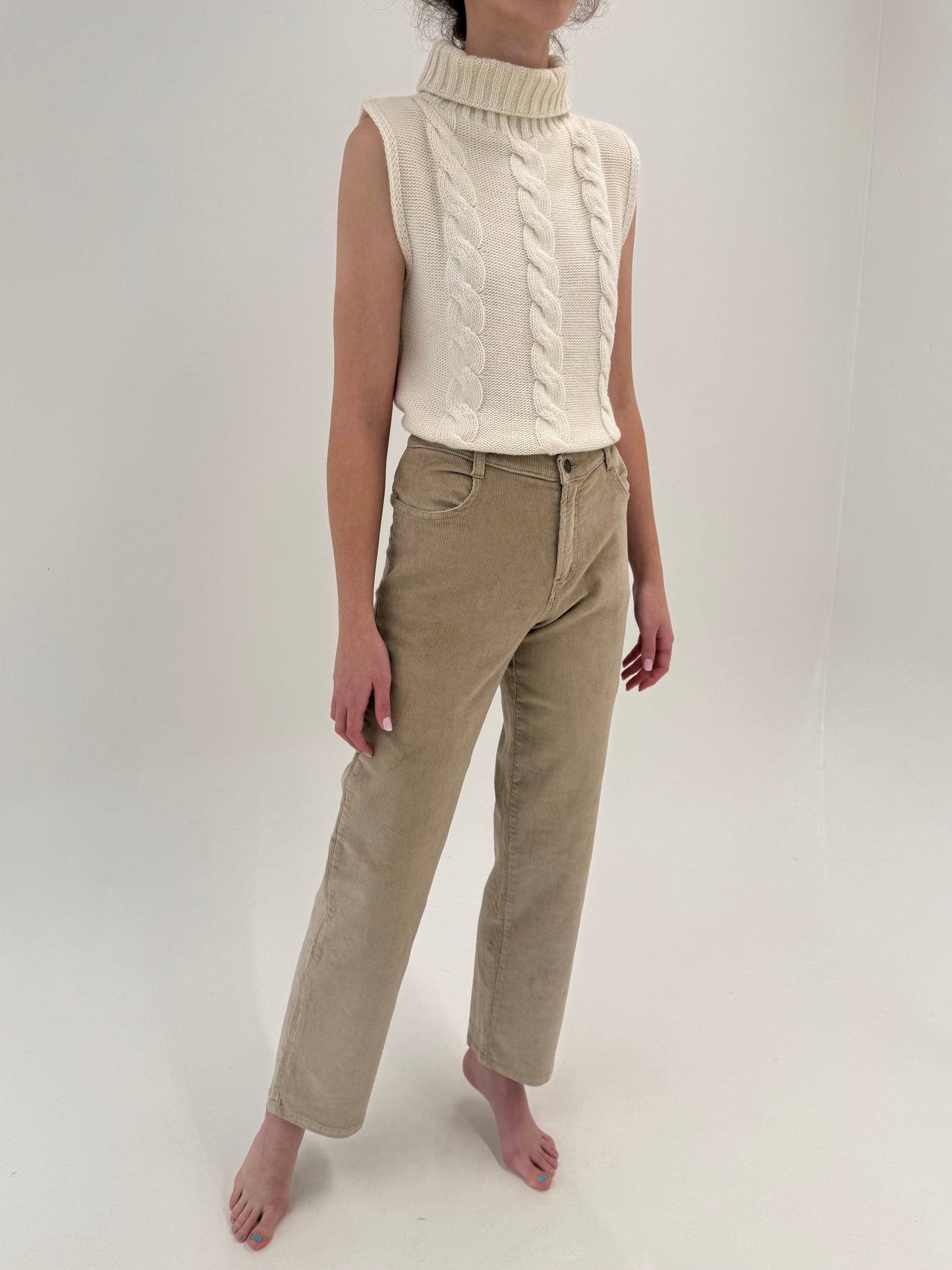Pantaloni italienești light nude din corduroy modelator