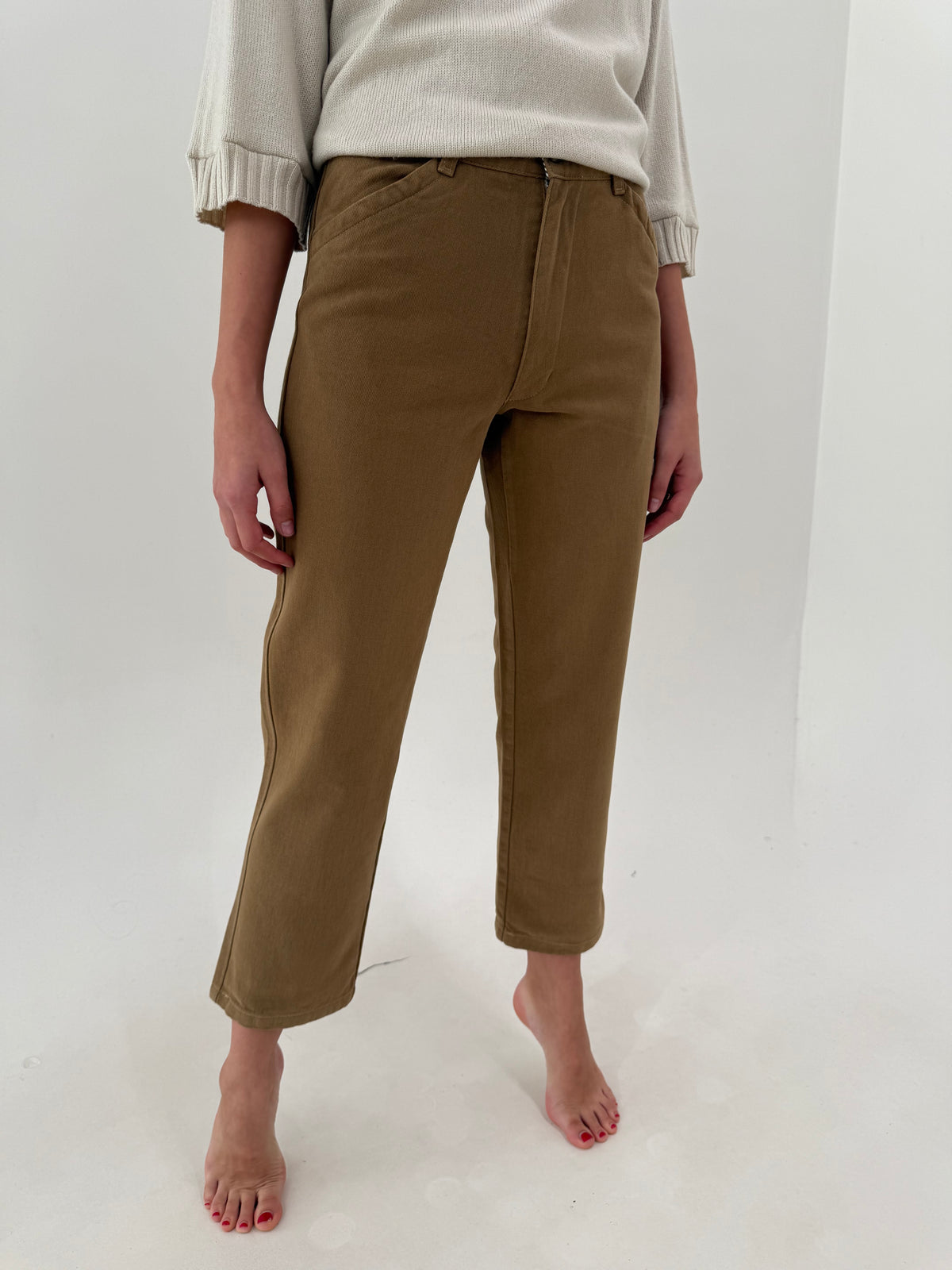 Pantaloni camel din twill super gros de bumbac în croi clasic petite