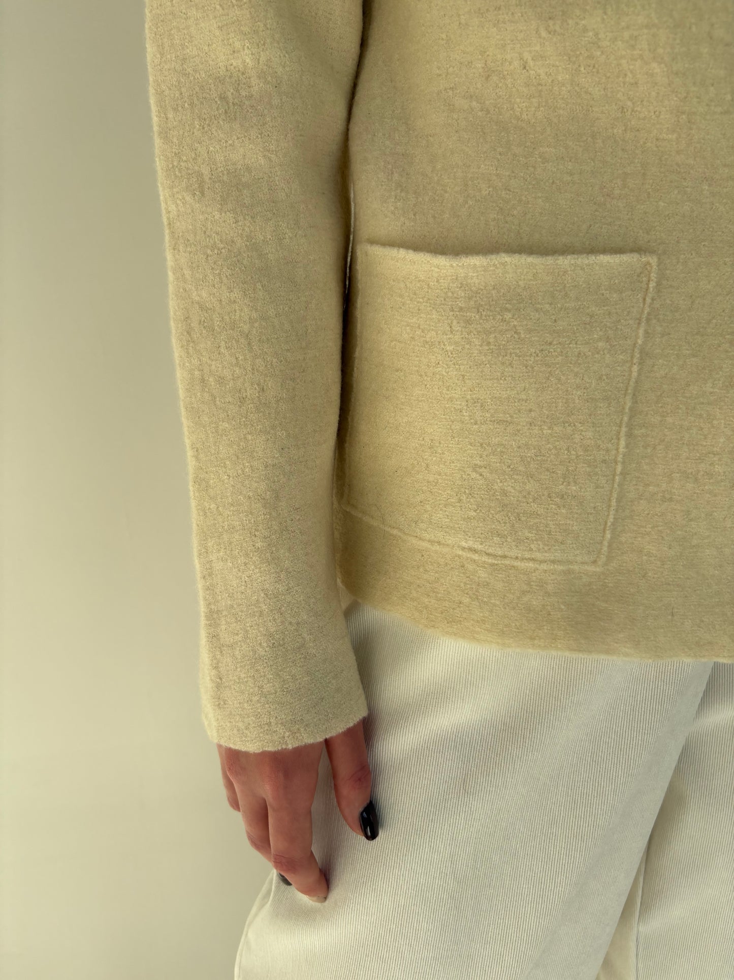 Jacheta conforr butter white din boiled wool