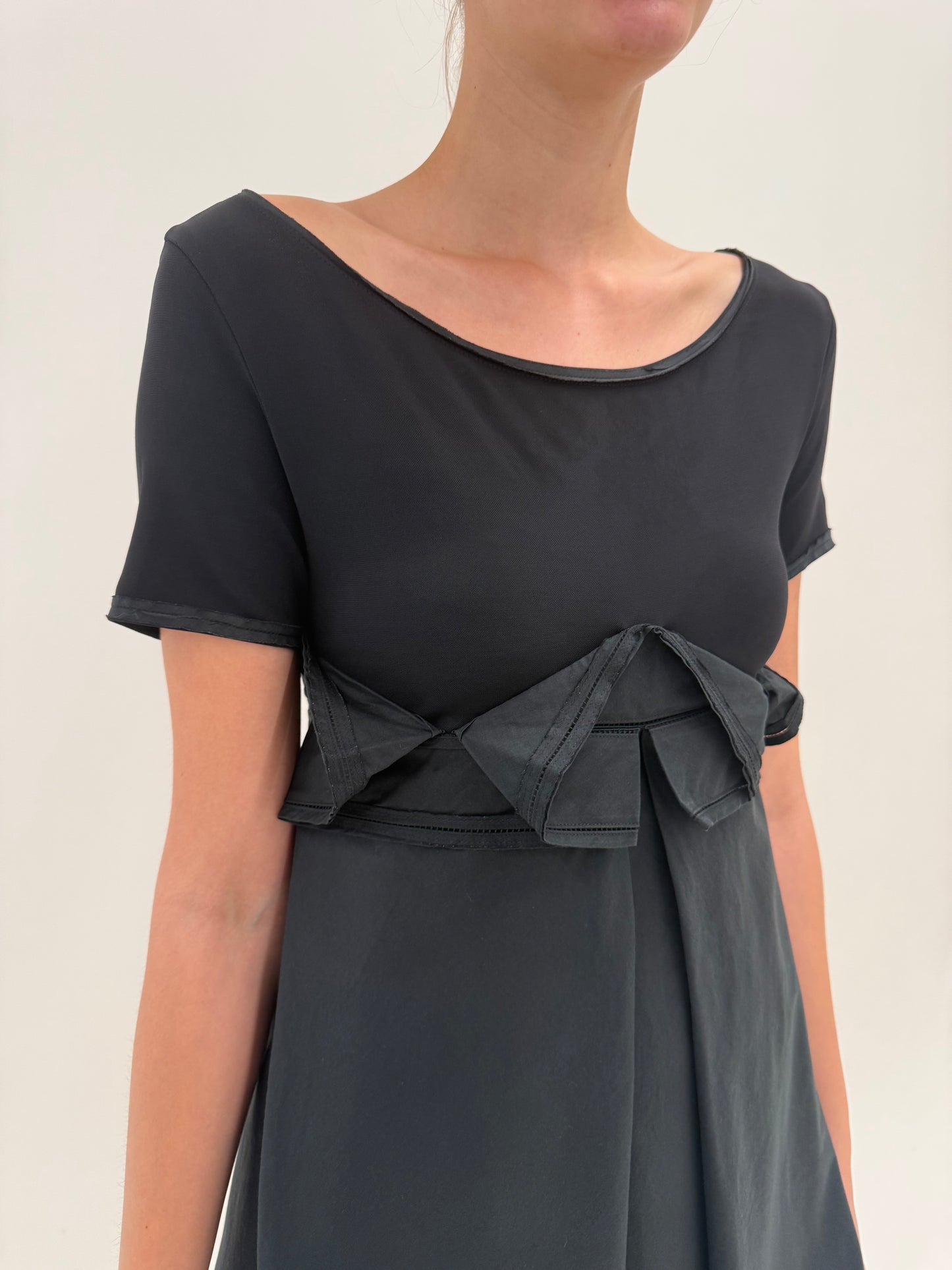 LBD Fendi în croi atemporal ultra confort