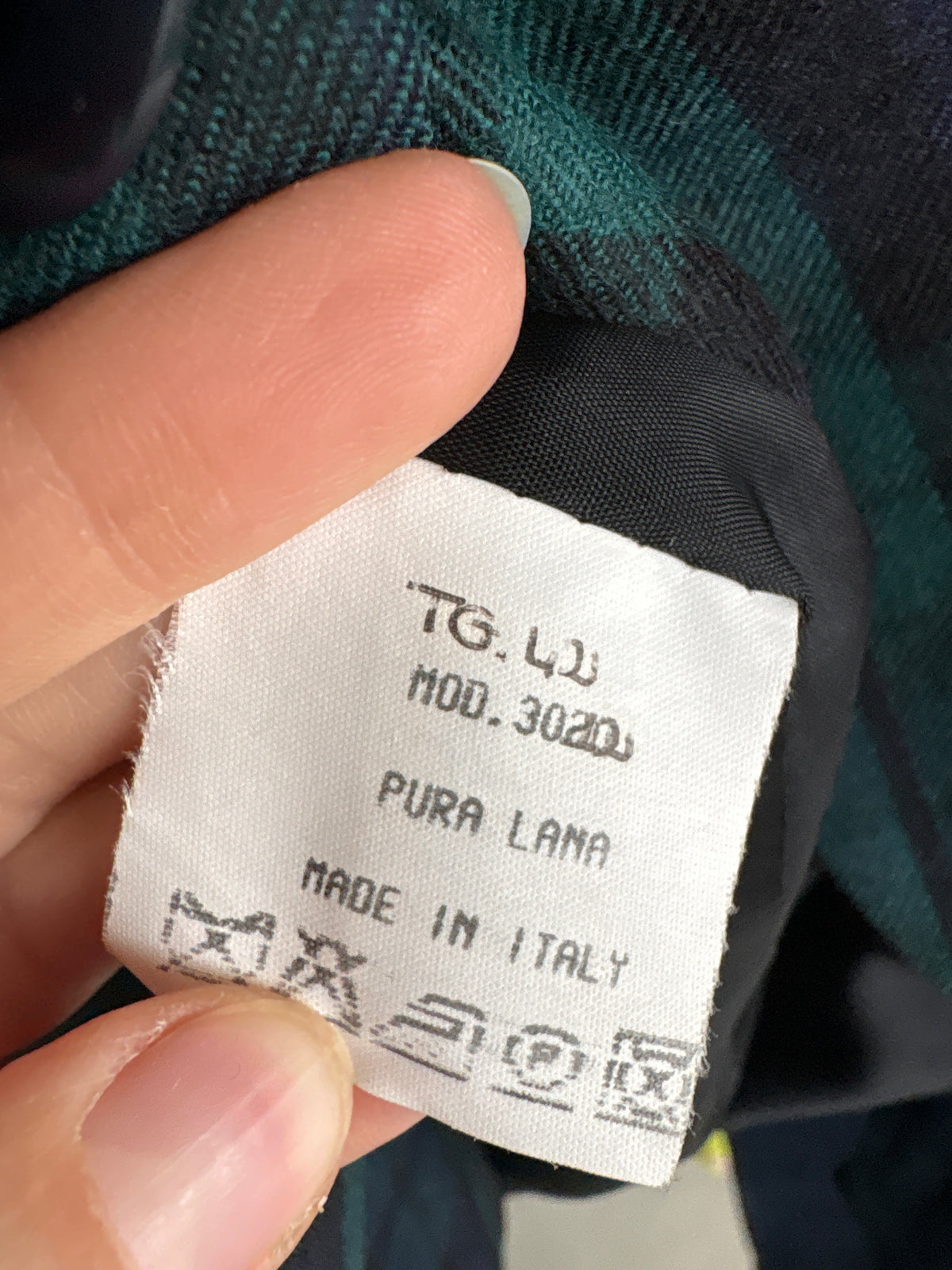 Sacou italian din tweed de lana extrafina în combinație clasică de culori