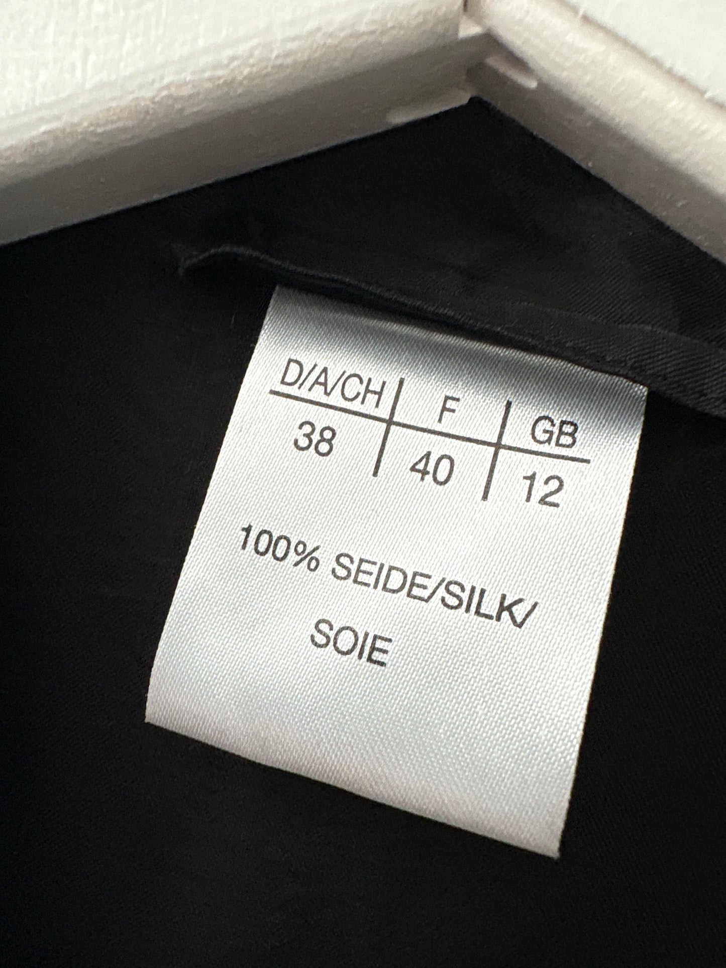 Overshirt / cămașa neagra din mătase naturală ușor structurată