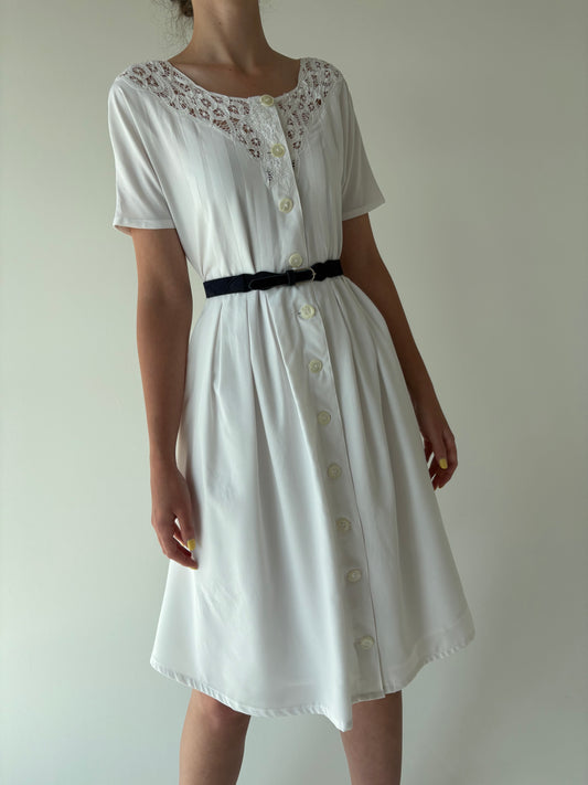 Rochie vintage cu inserții superbe de dantelă macrame și talie marcată